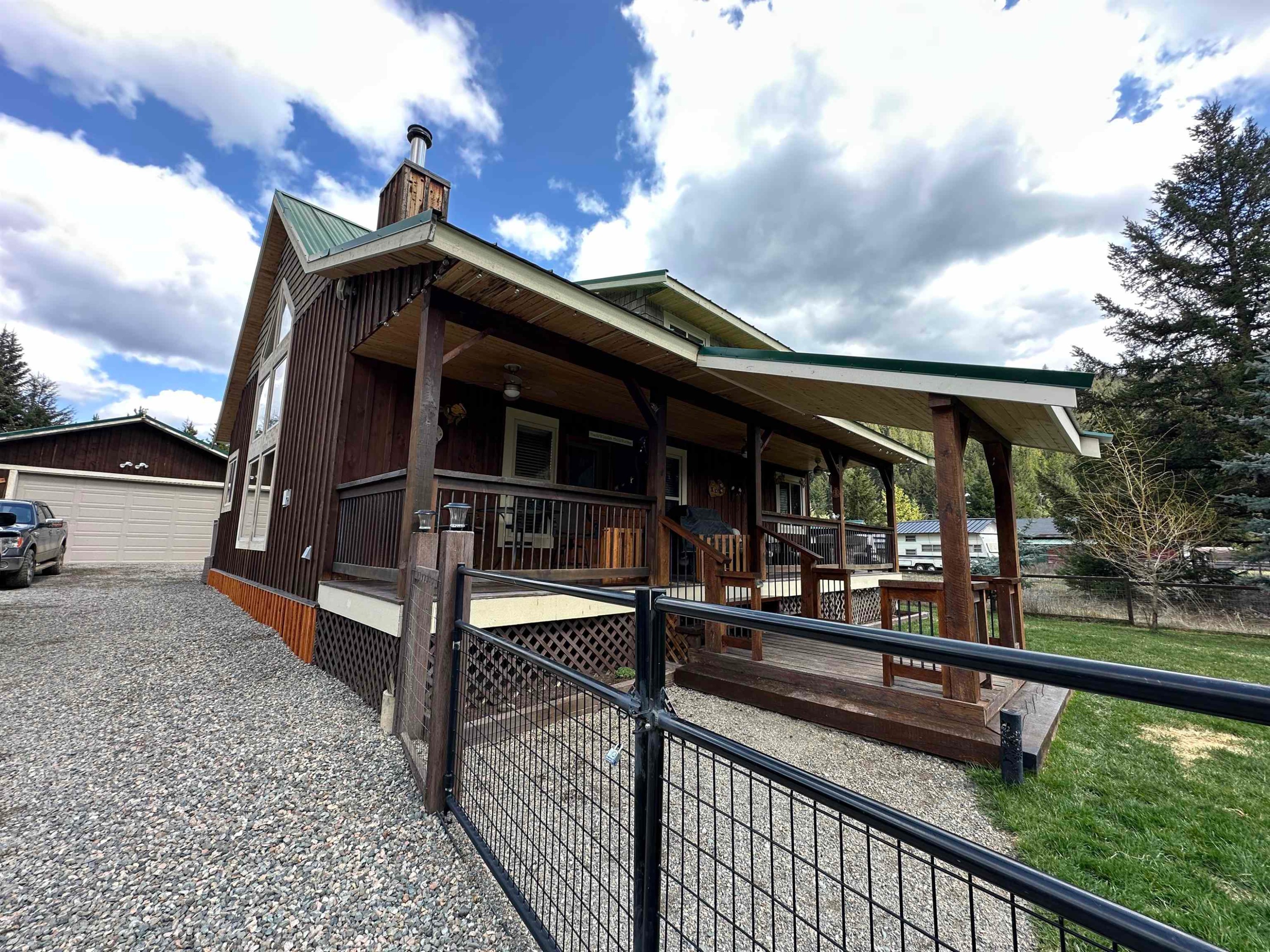 109 Missezula Lake Road, No City Value, BC