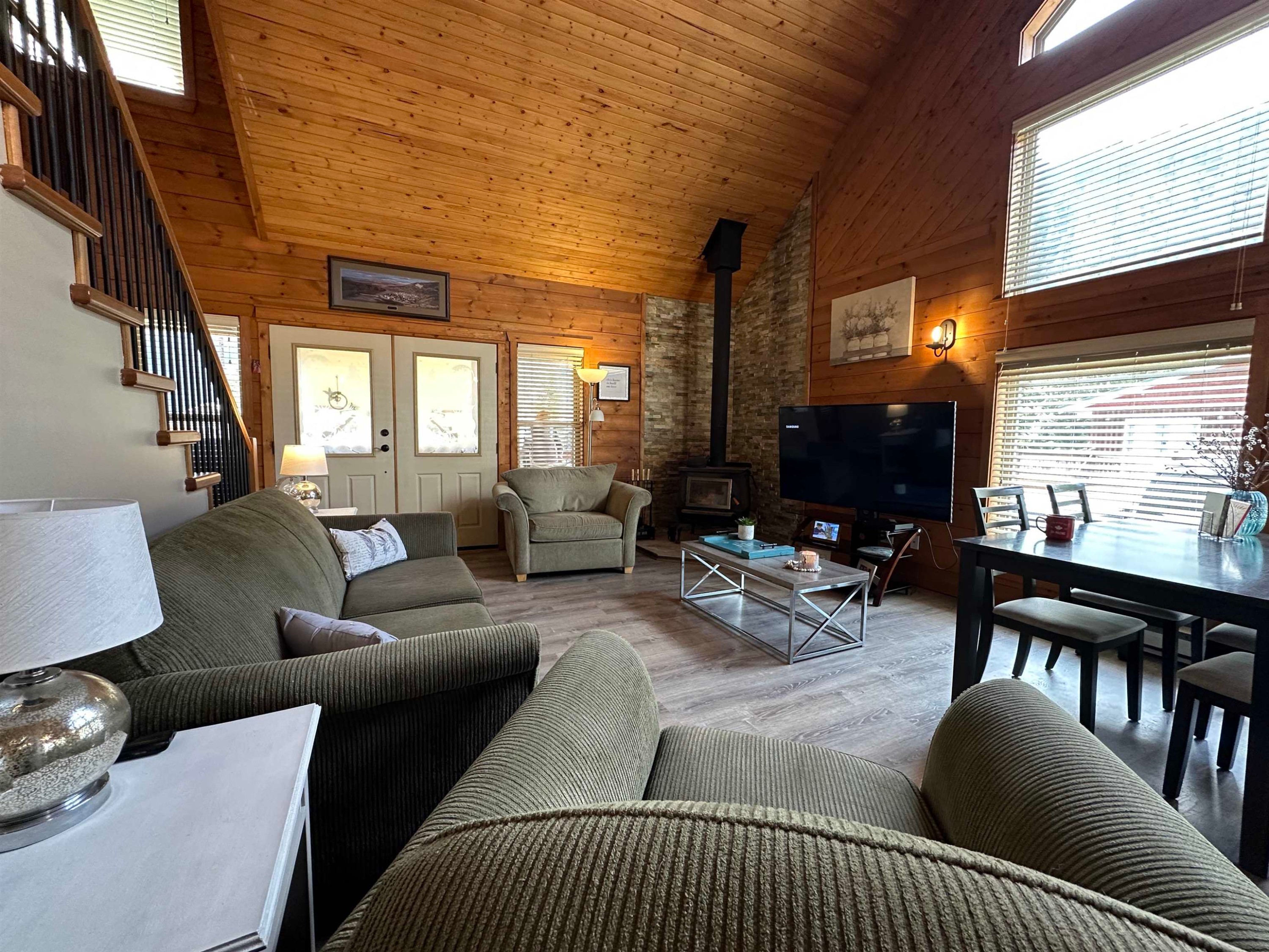 109 Missezula Lake Road, No City Value, BC