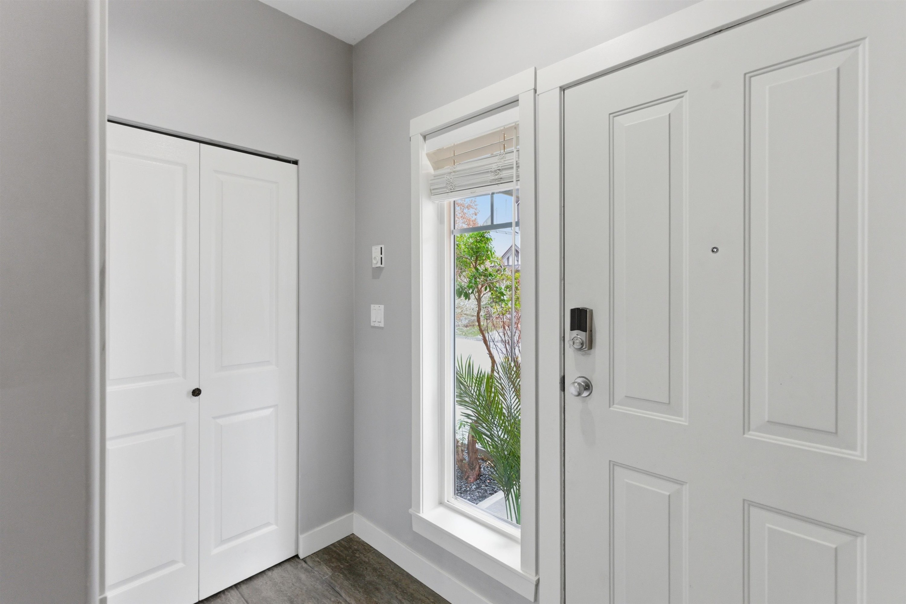 75-18221 68 Avenue, Surrey, BC