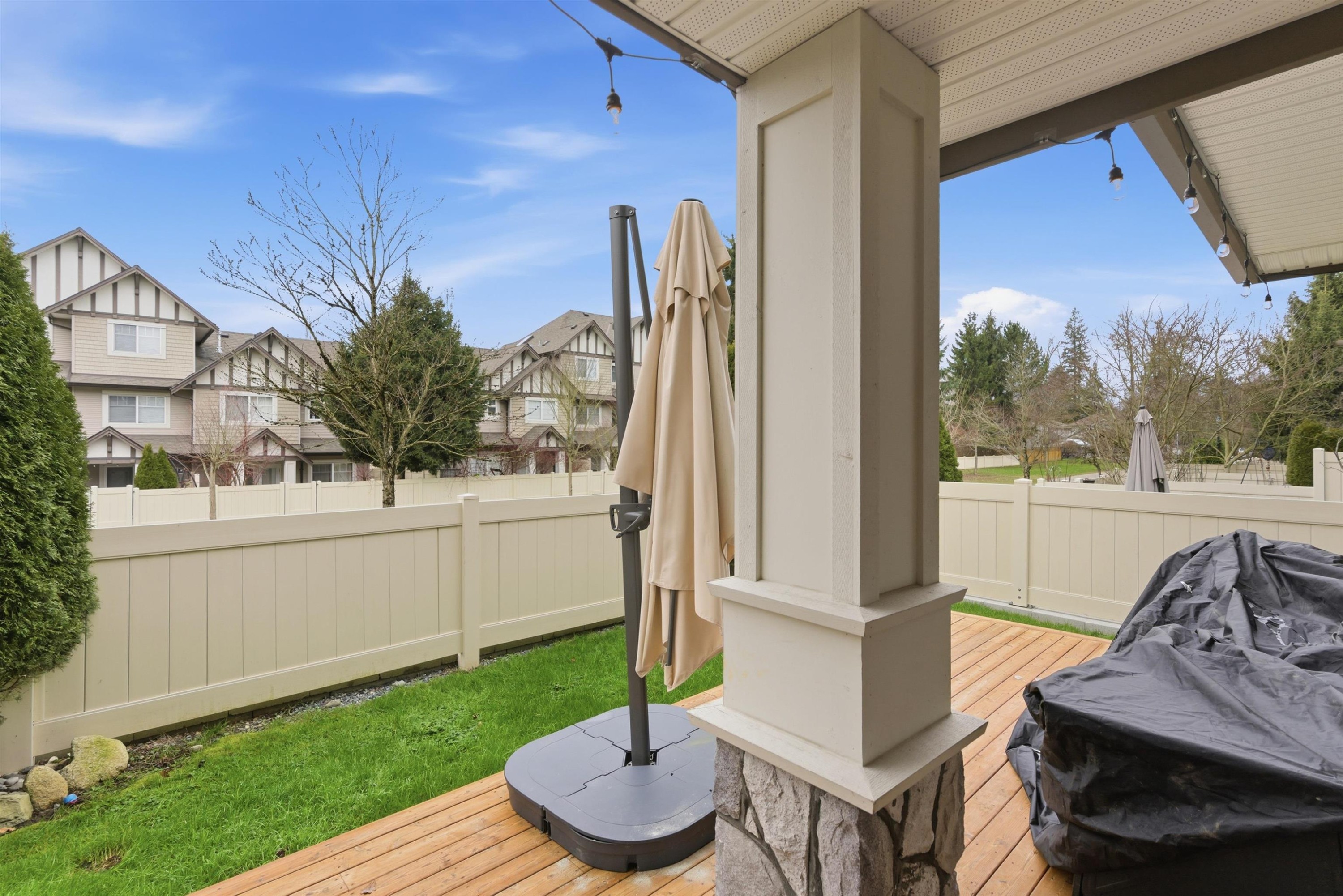 75-18221 68 Avenue, Surrey, BC