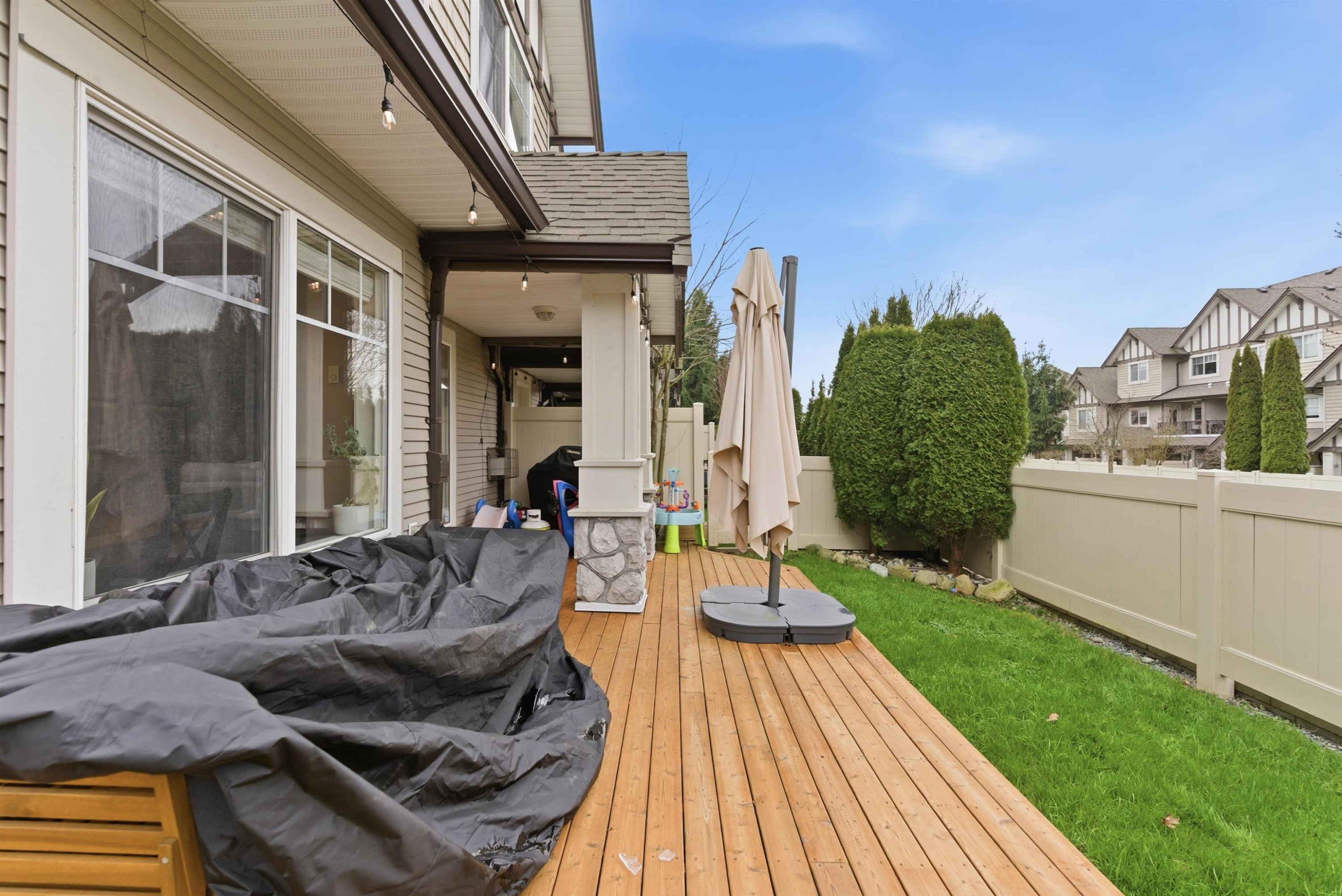 75-18221 68 Avenue, Surrey, BC