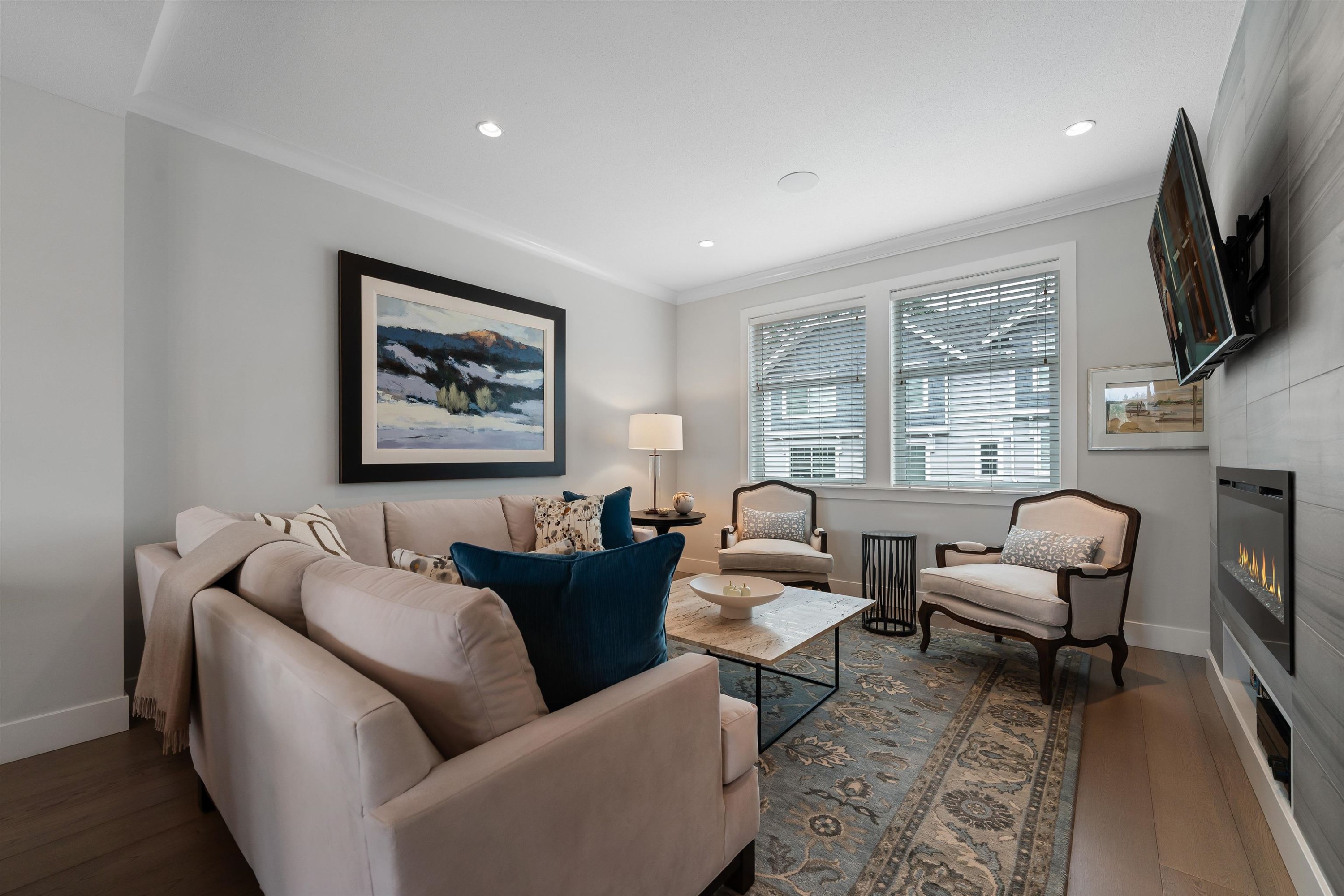 15-15717 Mountain View Drive, Surrey, BC