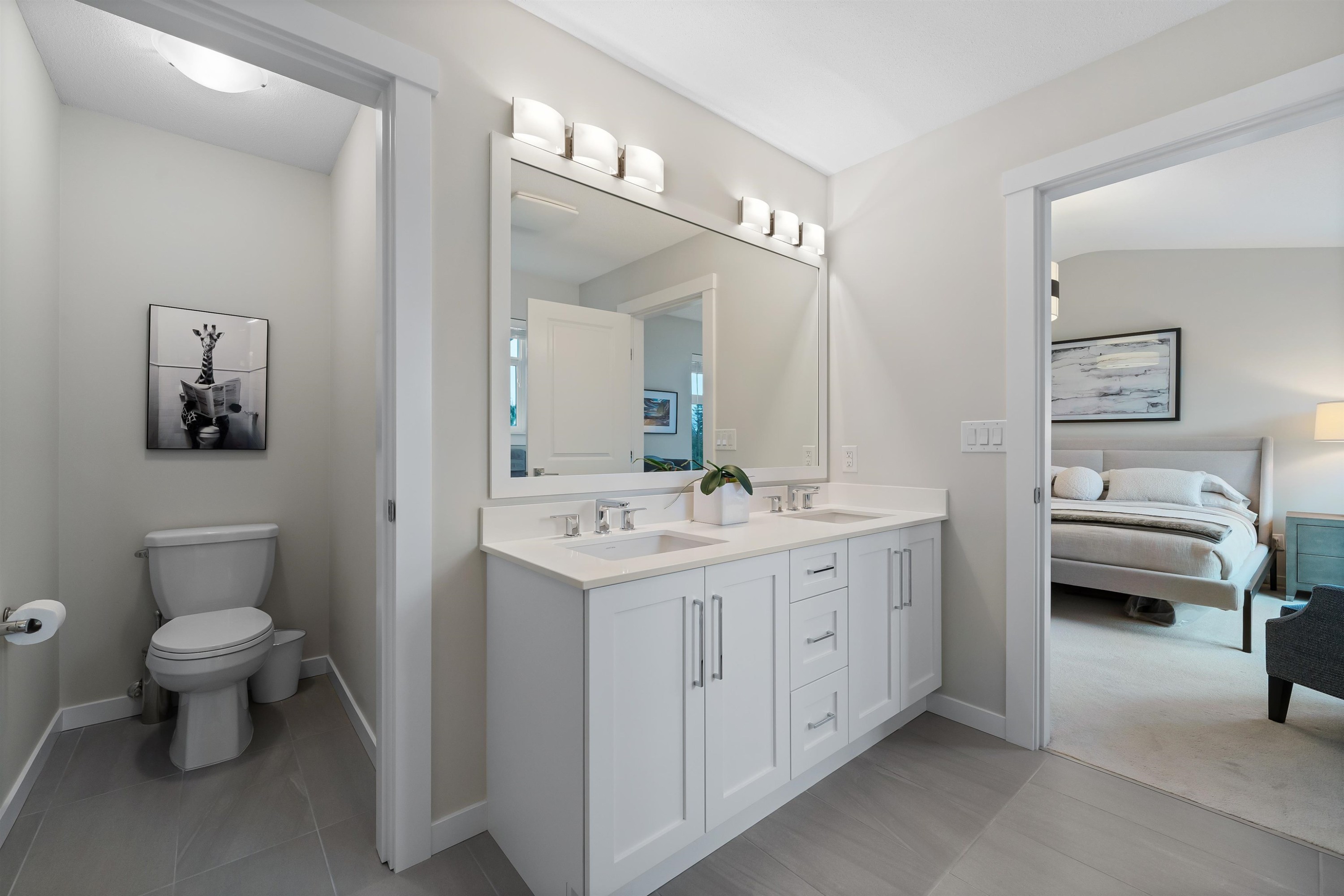 15-15717 Mountain View Drive, Surrey, BC