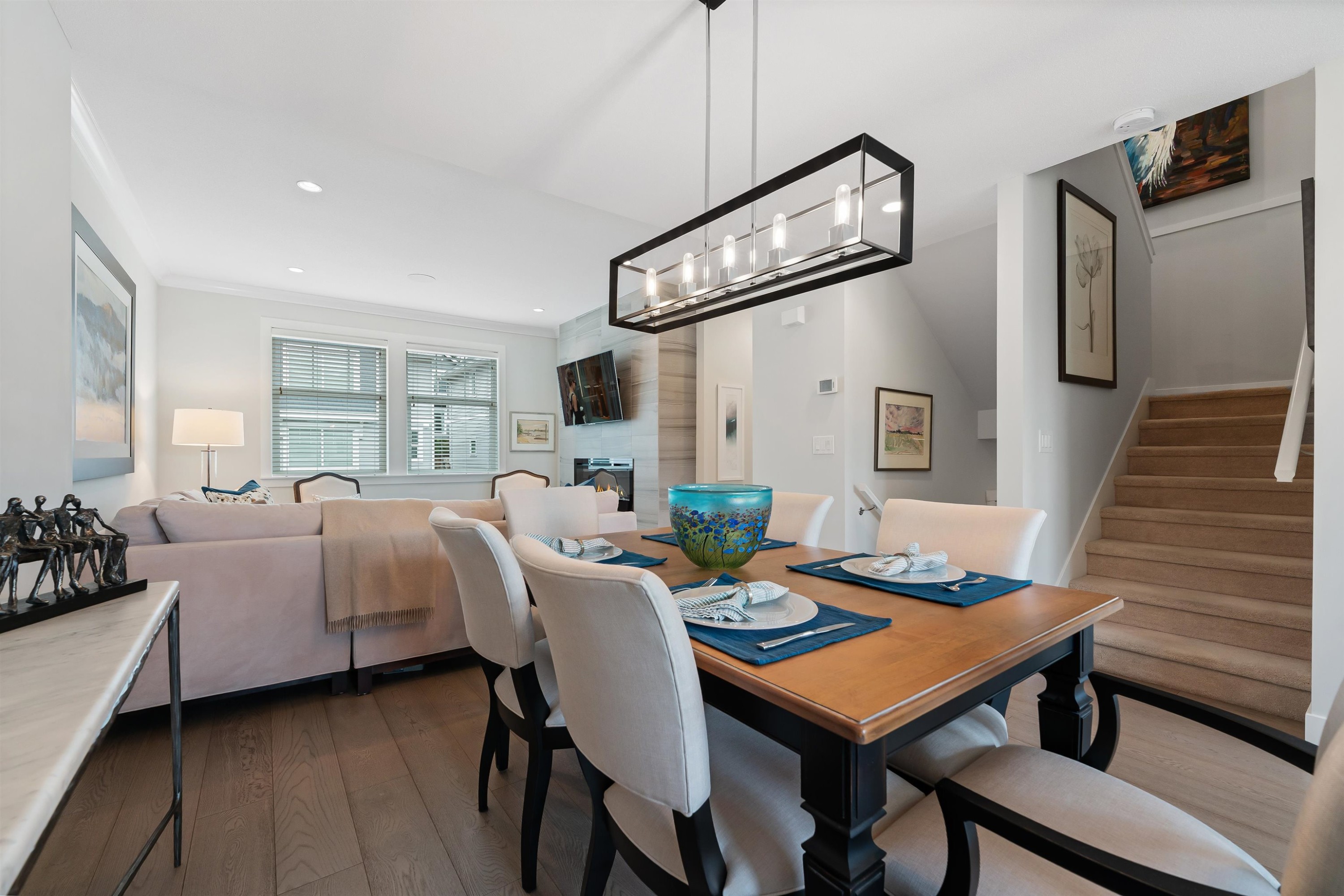 15-15717 Mountain View Drive, Surrey, BC