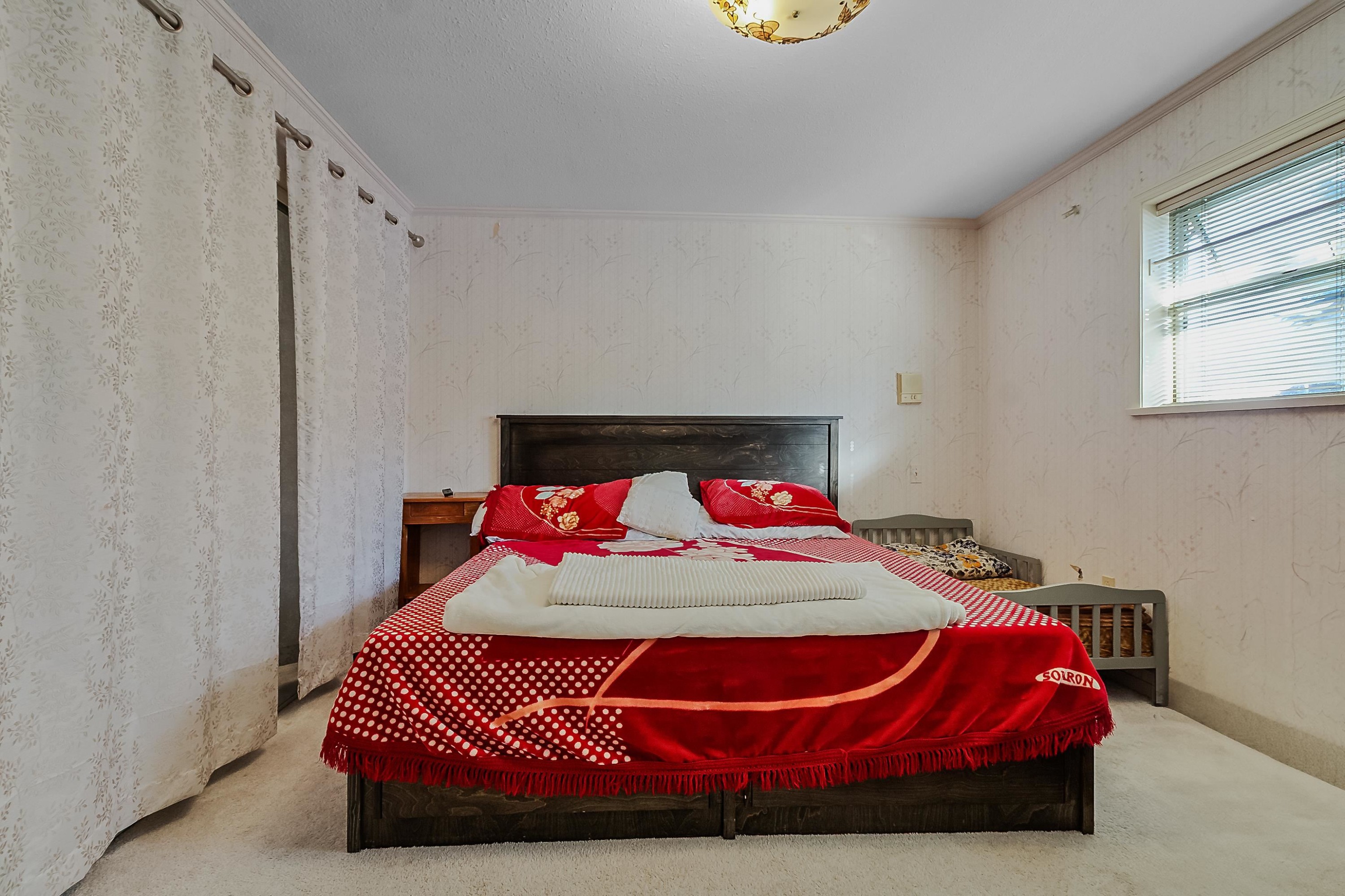 15436 94 Avenue, Surrey, BC