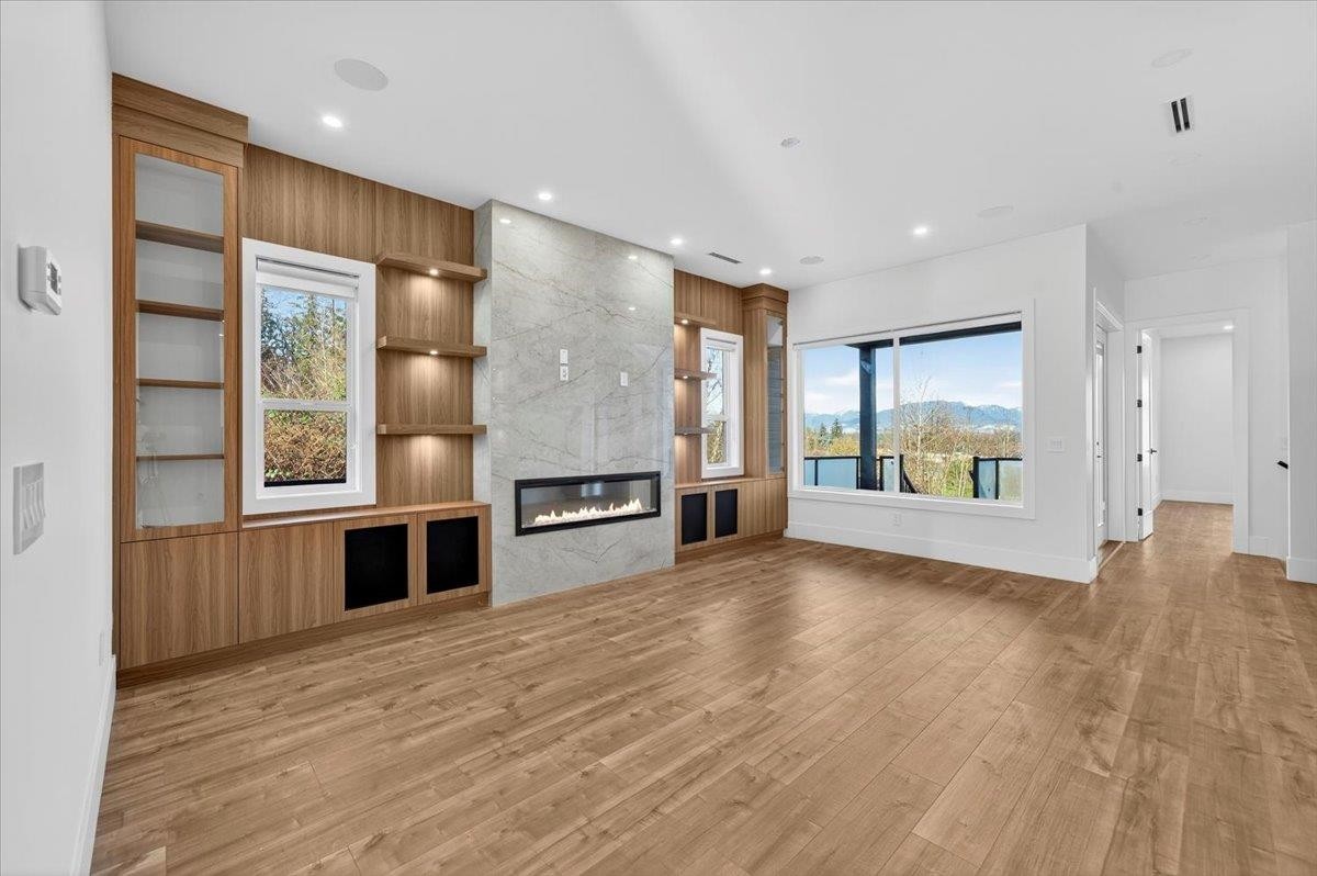 17317 103A Avenue, Surrey, BC