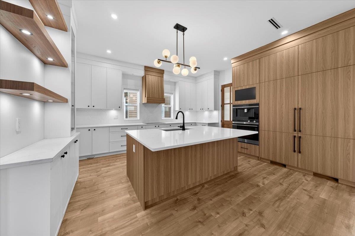 17317 103A Avenue, Surrey, BC