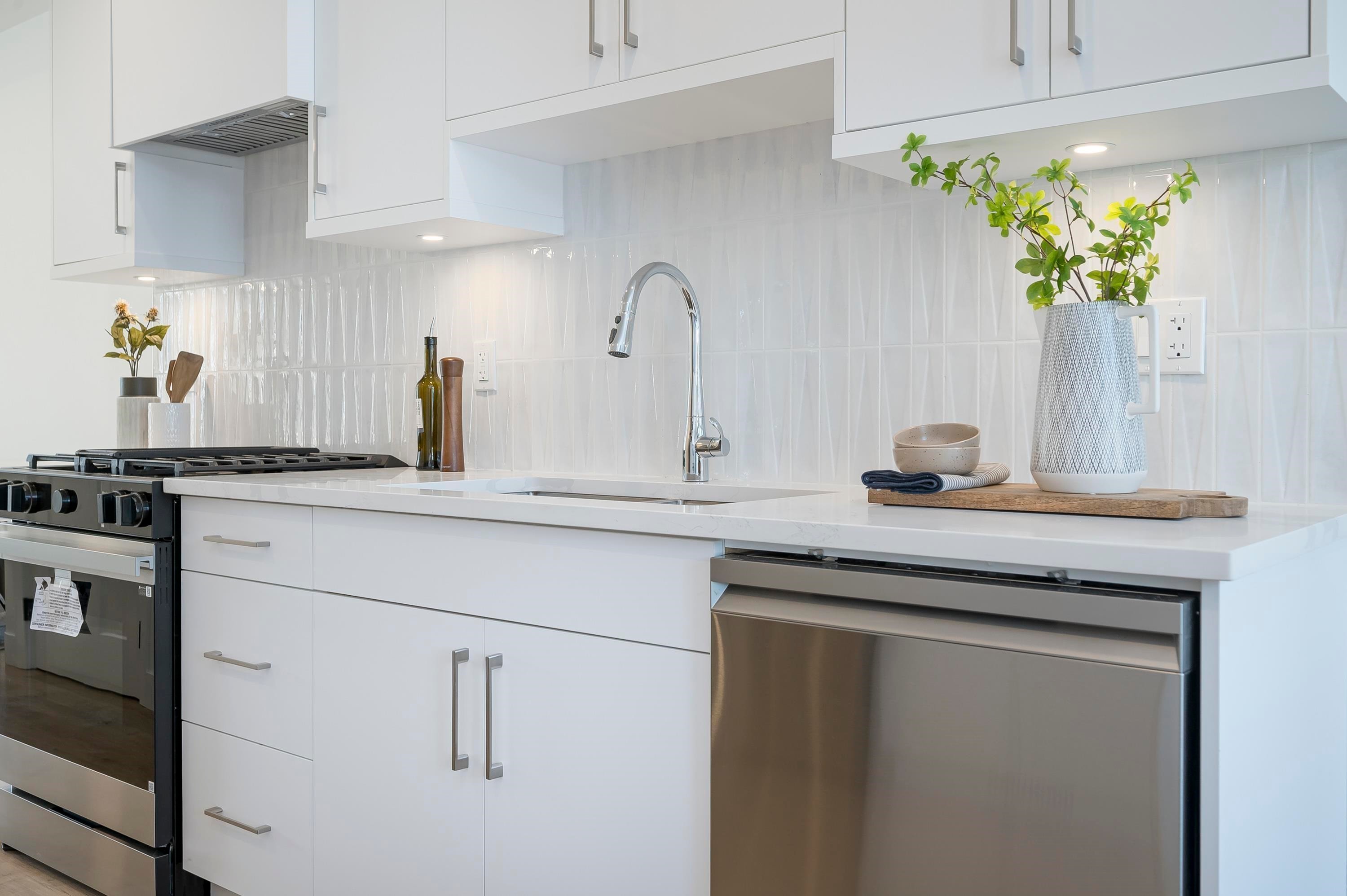 9-12770 105 Avenue, Surrey, BC