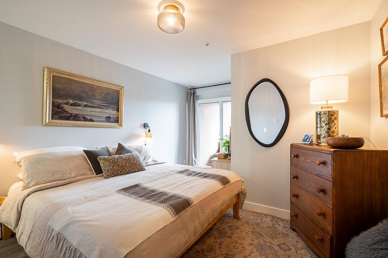 209-15233 Pacific Avenue, White Rock, BC