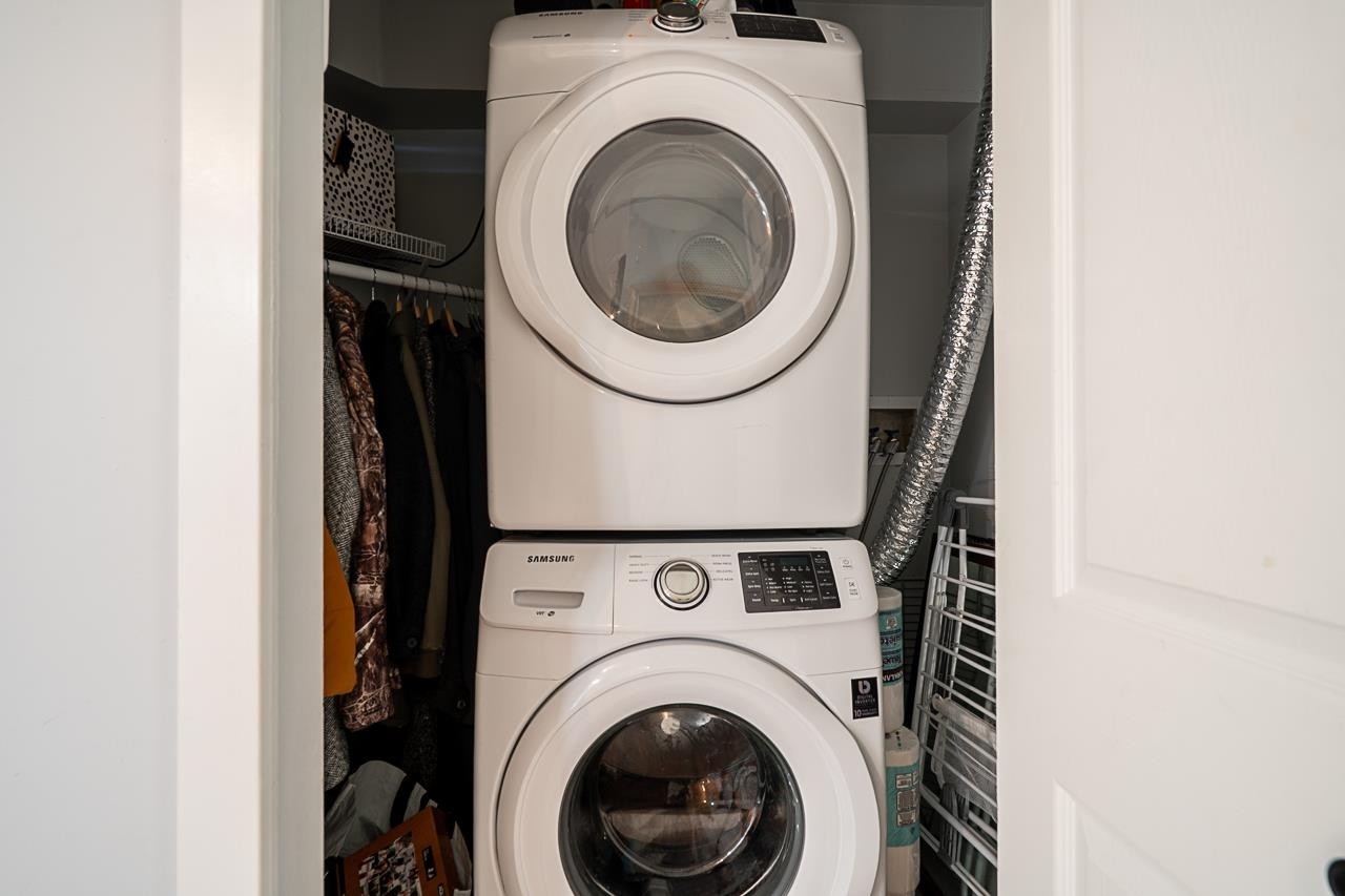 209-15233 Pacific Avenue, White Rock, BC