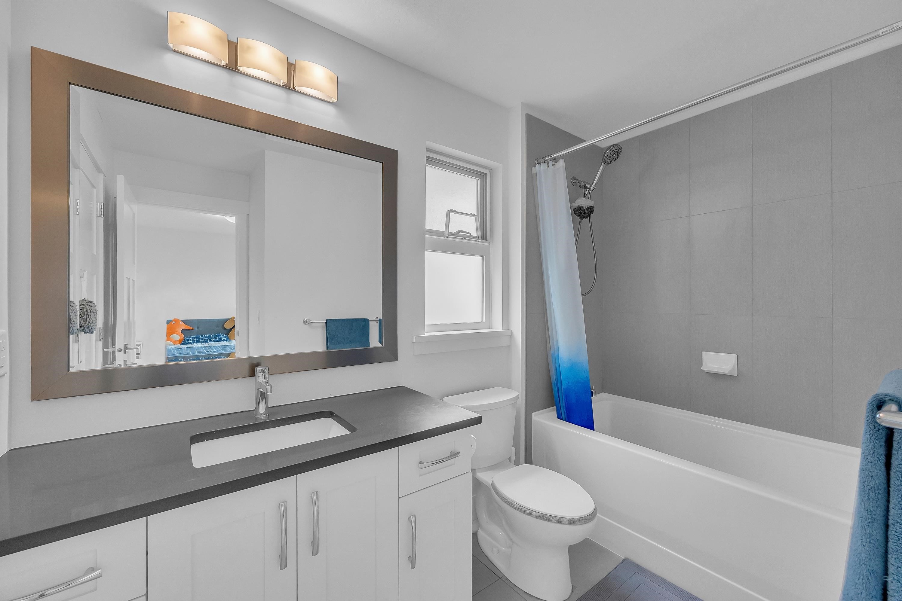 16549 21 Avenue, Surrey, BC