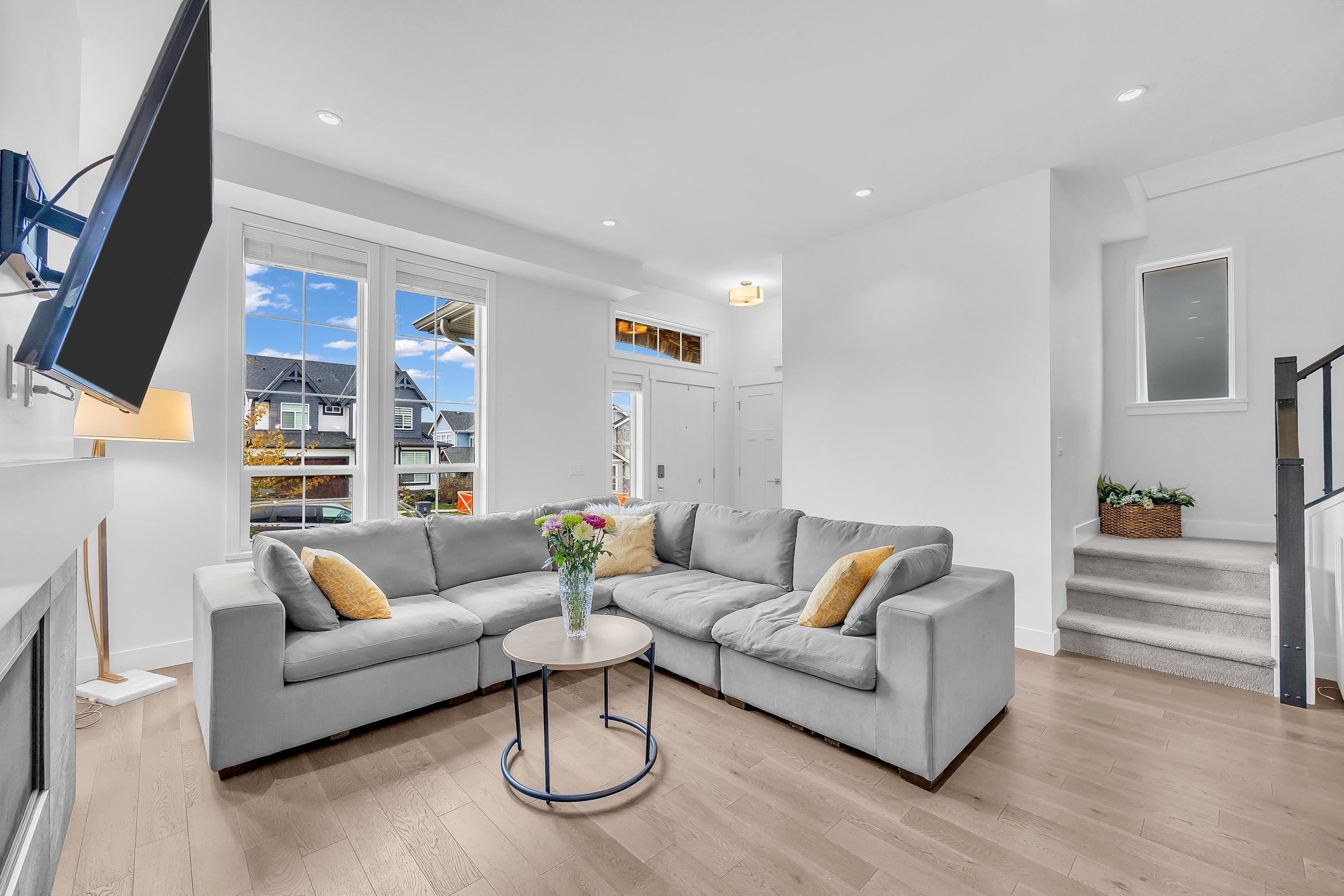 16549 21 Avenue, Surrey, BC