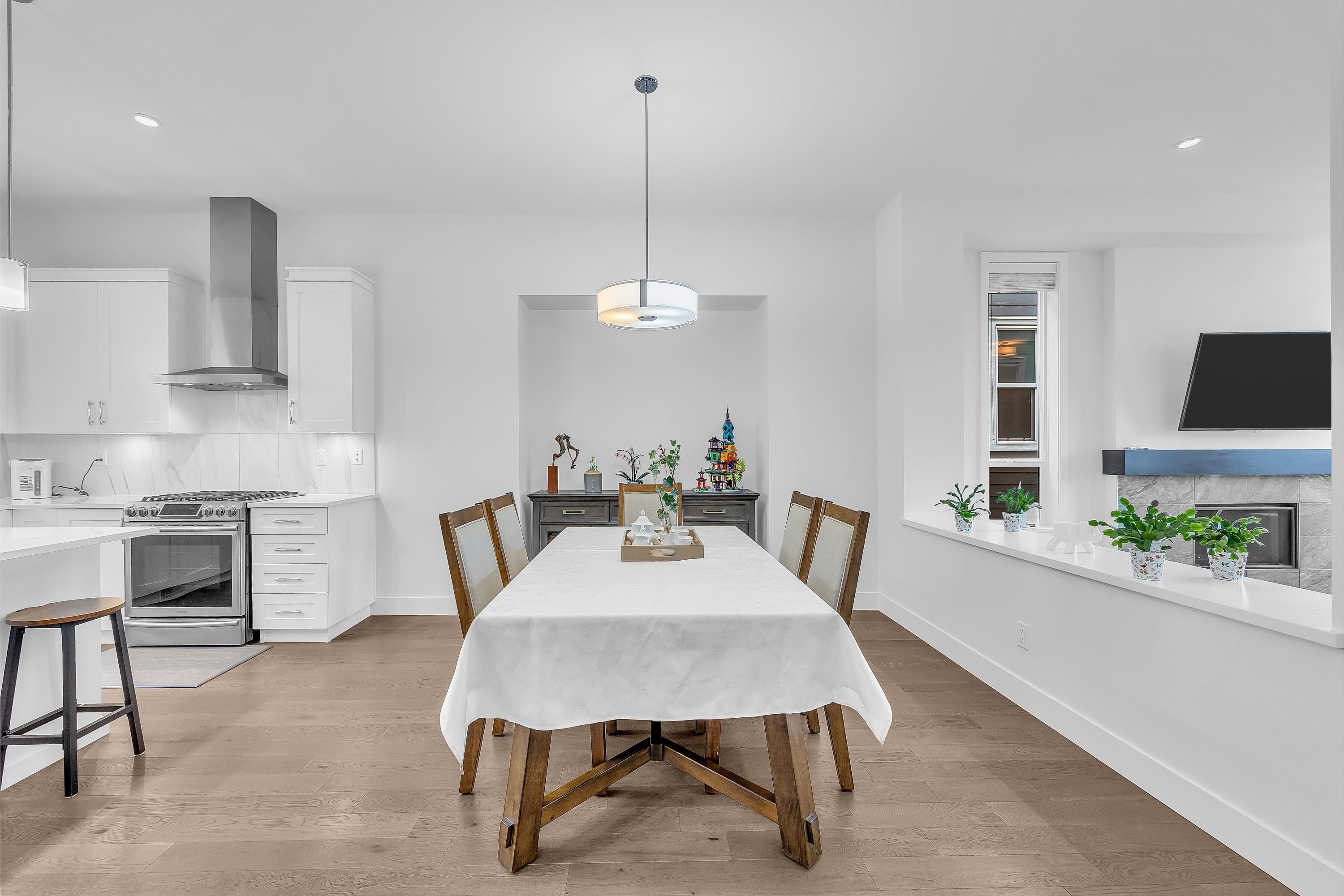 16549 21 Avenue, Surrey, BC