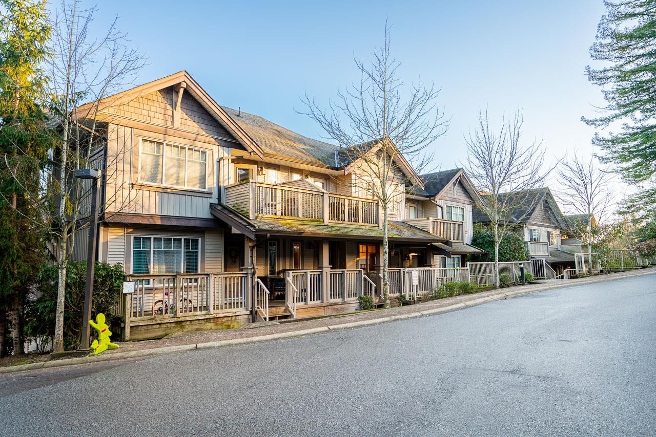 25-6238 192 Street, Surrey, BC