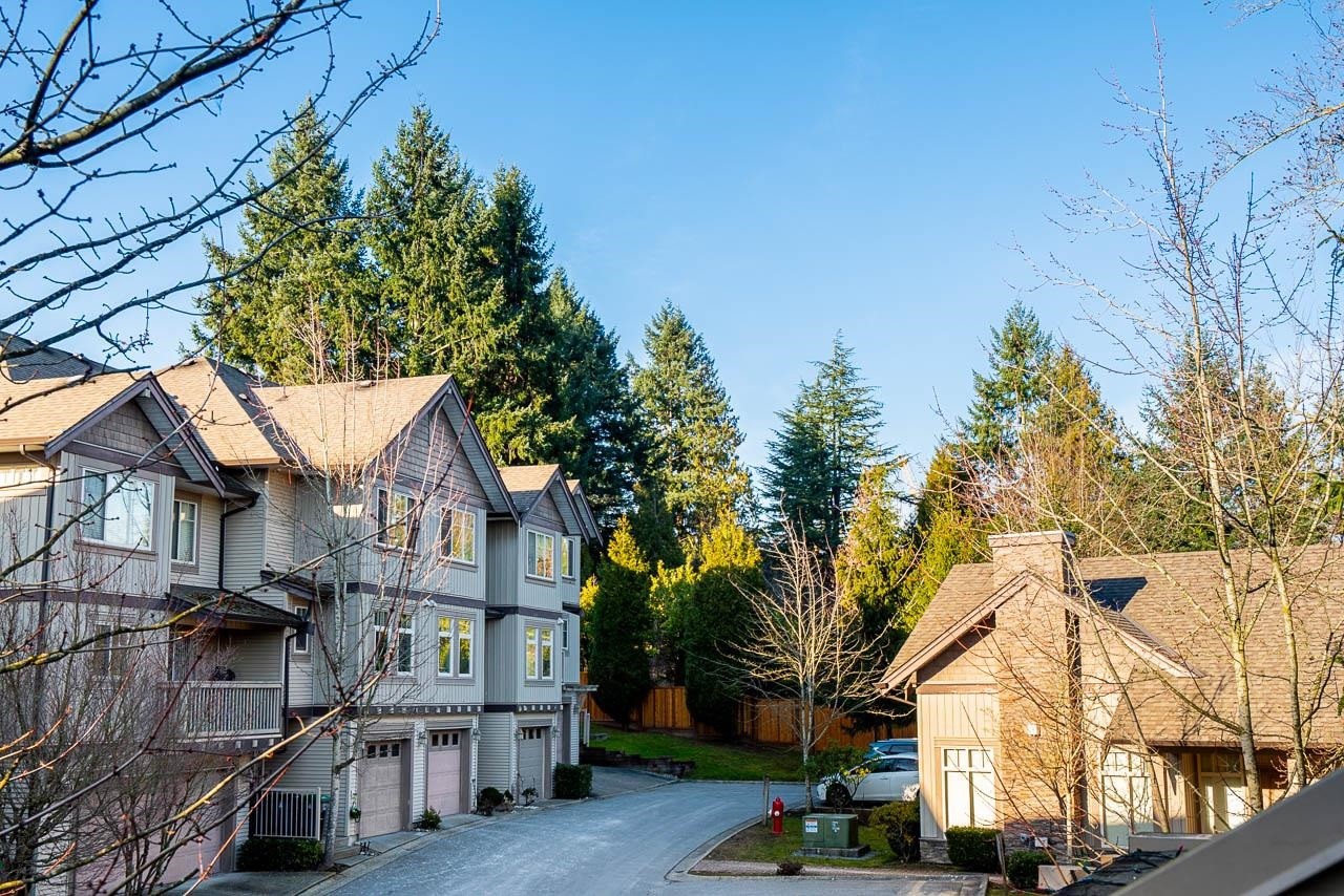 25-6238 192 Street, Surrey, BC