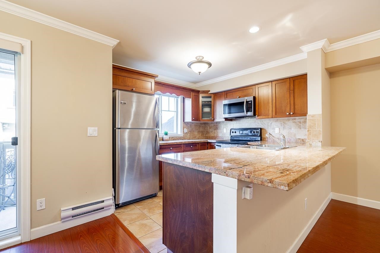 25-6238 192 Street, Surrey, BC