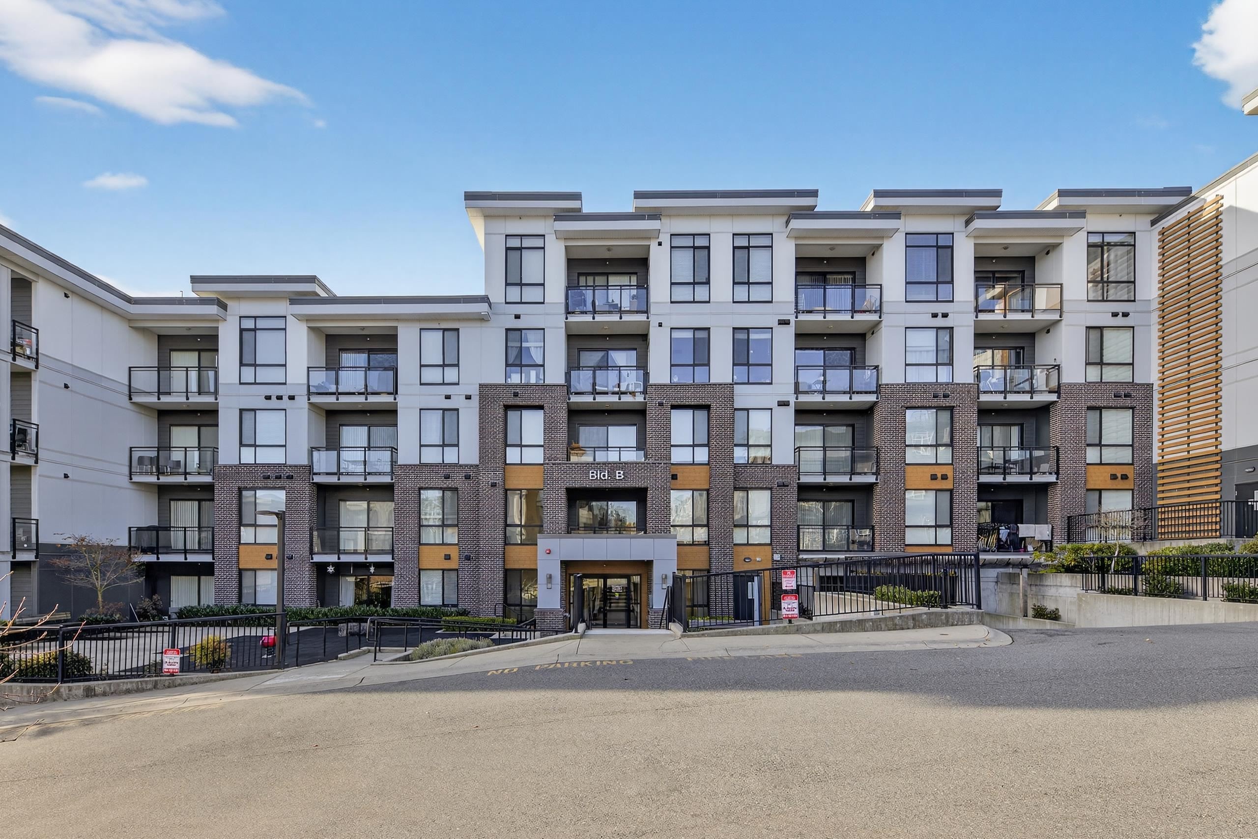 B208-20087 68 Avenue, Langley, BC