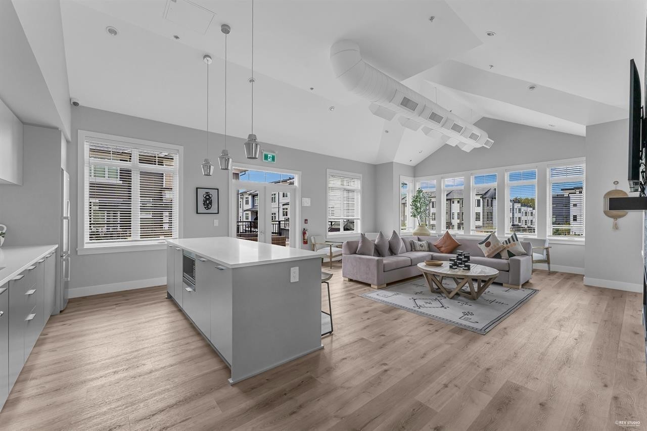 47-16355 21 Avenue, Surrey, BC