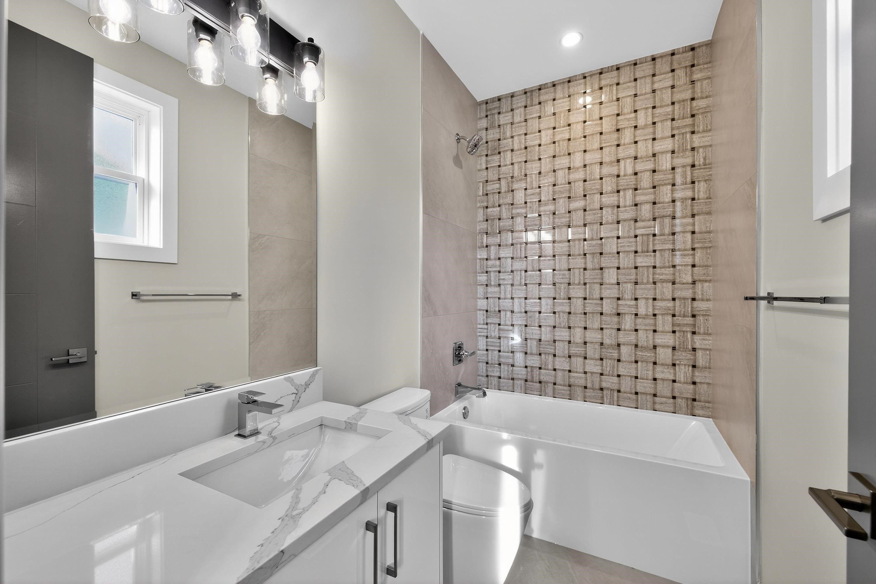 17116 1 Avenue, Surrey, BC