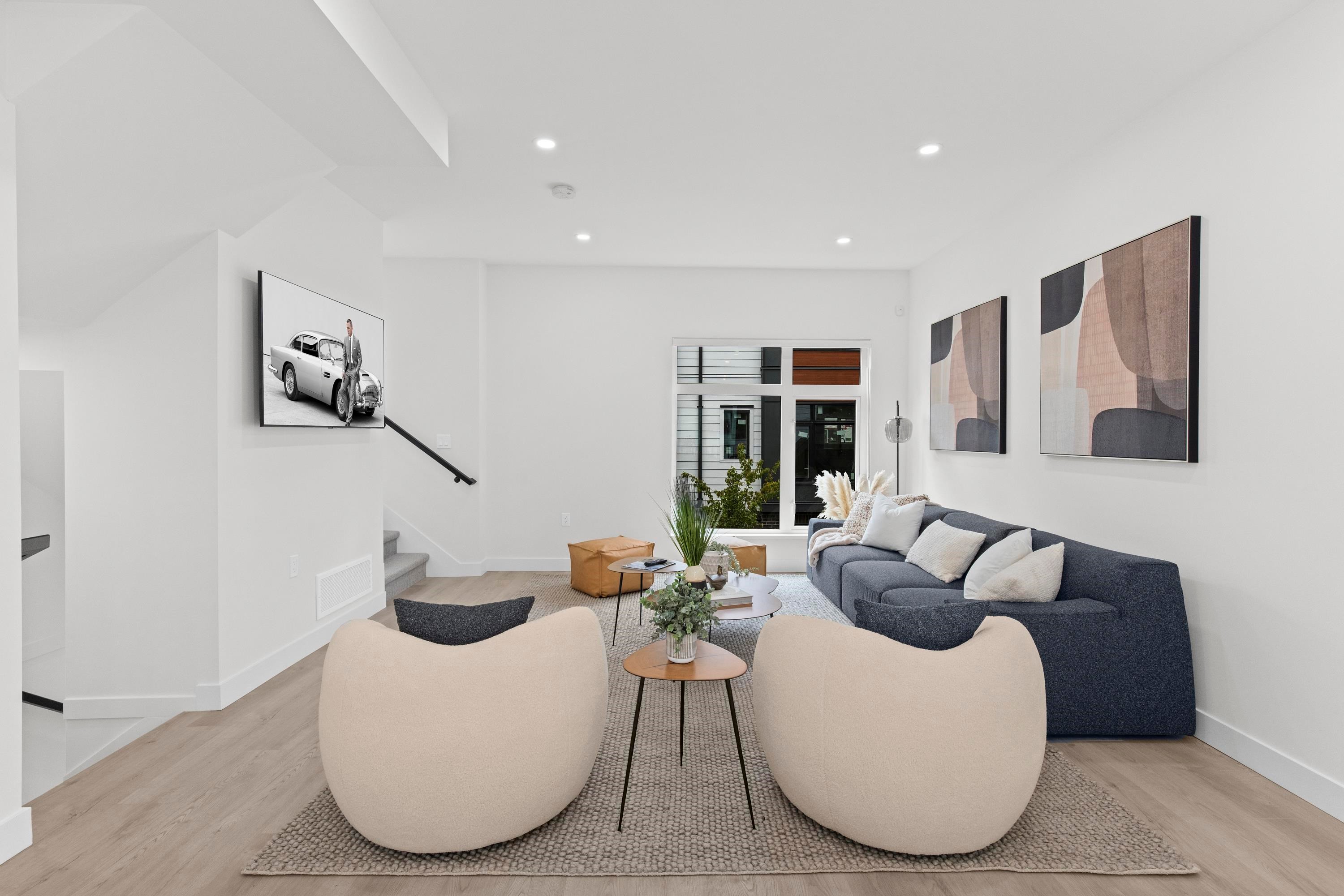 4-1959 165A Street, Surrey, BC