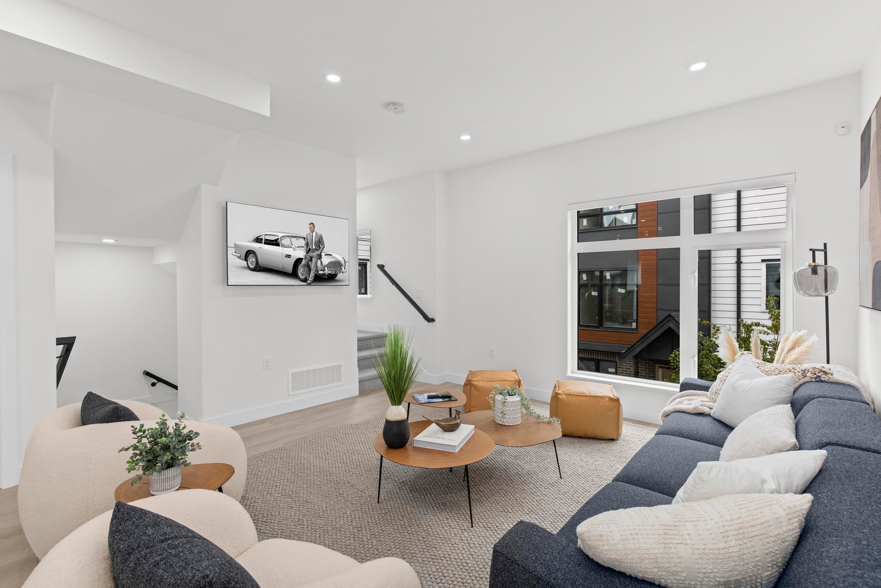 4-1959 165A Street, Surrey, BC