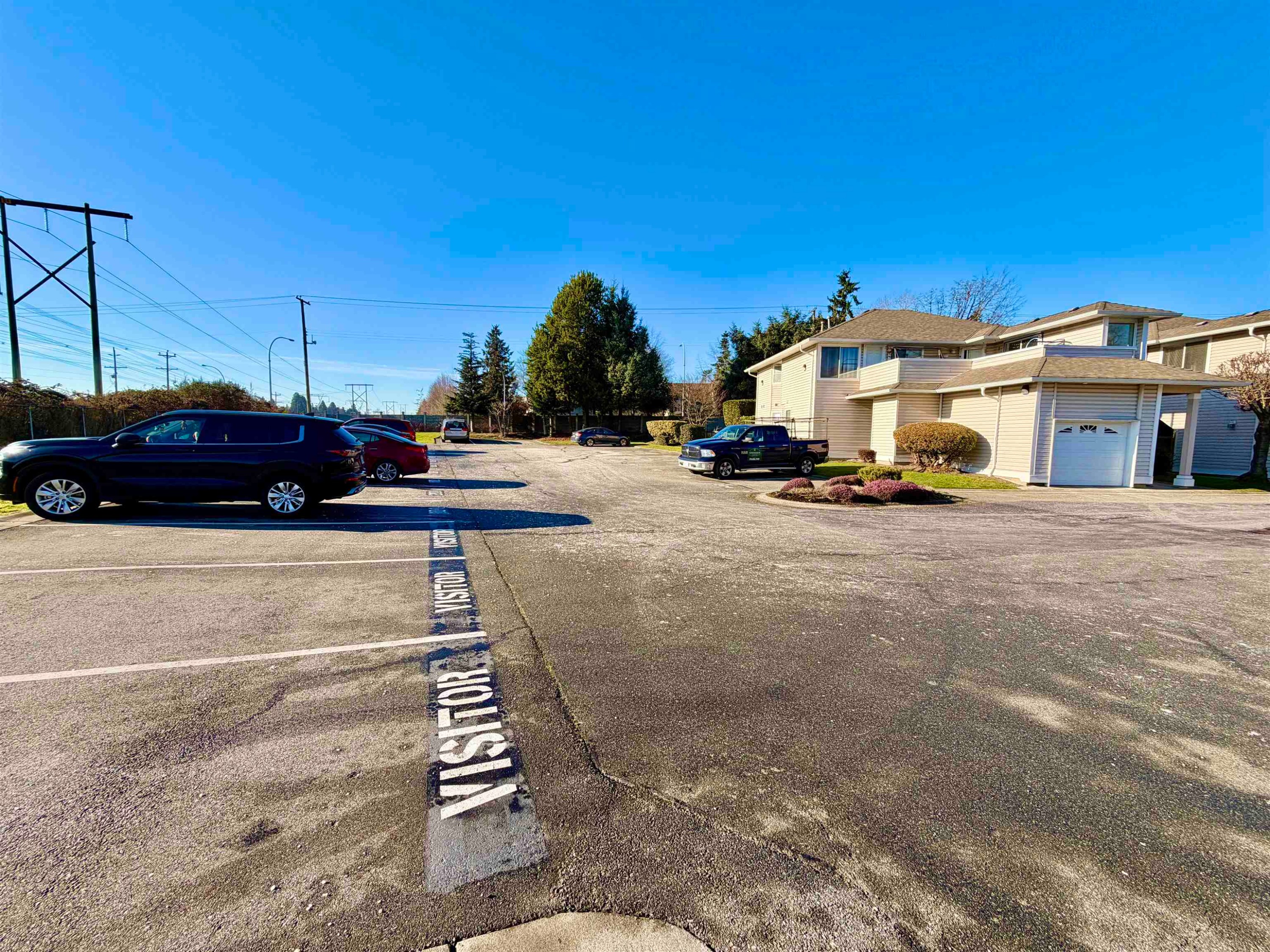 212-9310 King George Highway, Surrey, BC