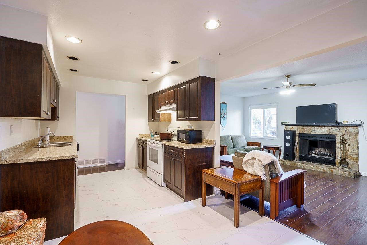 14860 89 Avenue, Surrey, BC