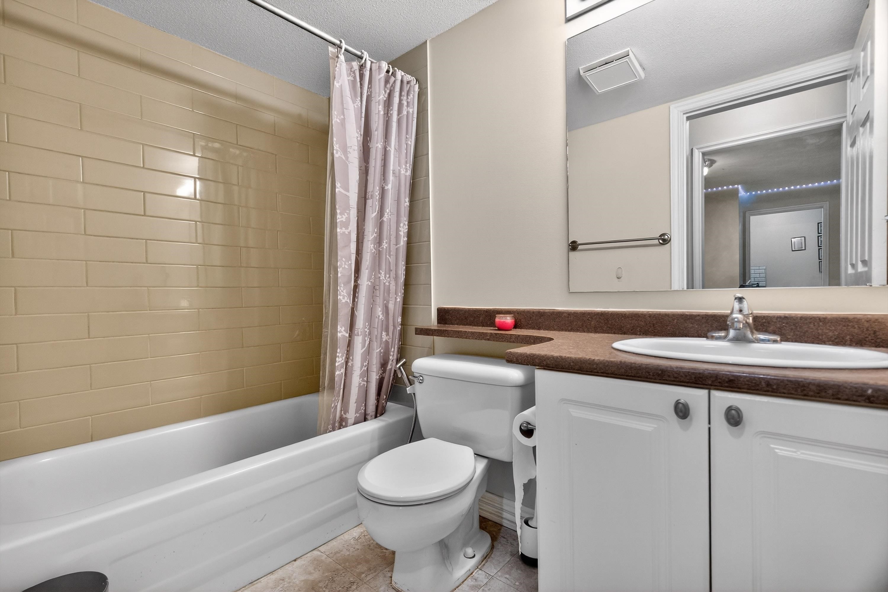 107-8142 120A Street, Surrey, BC