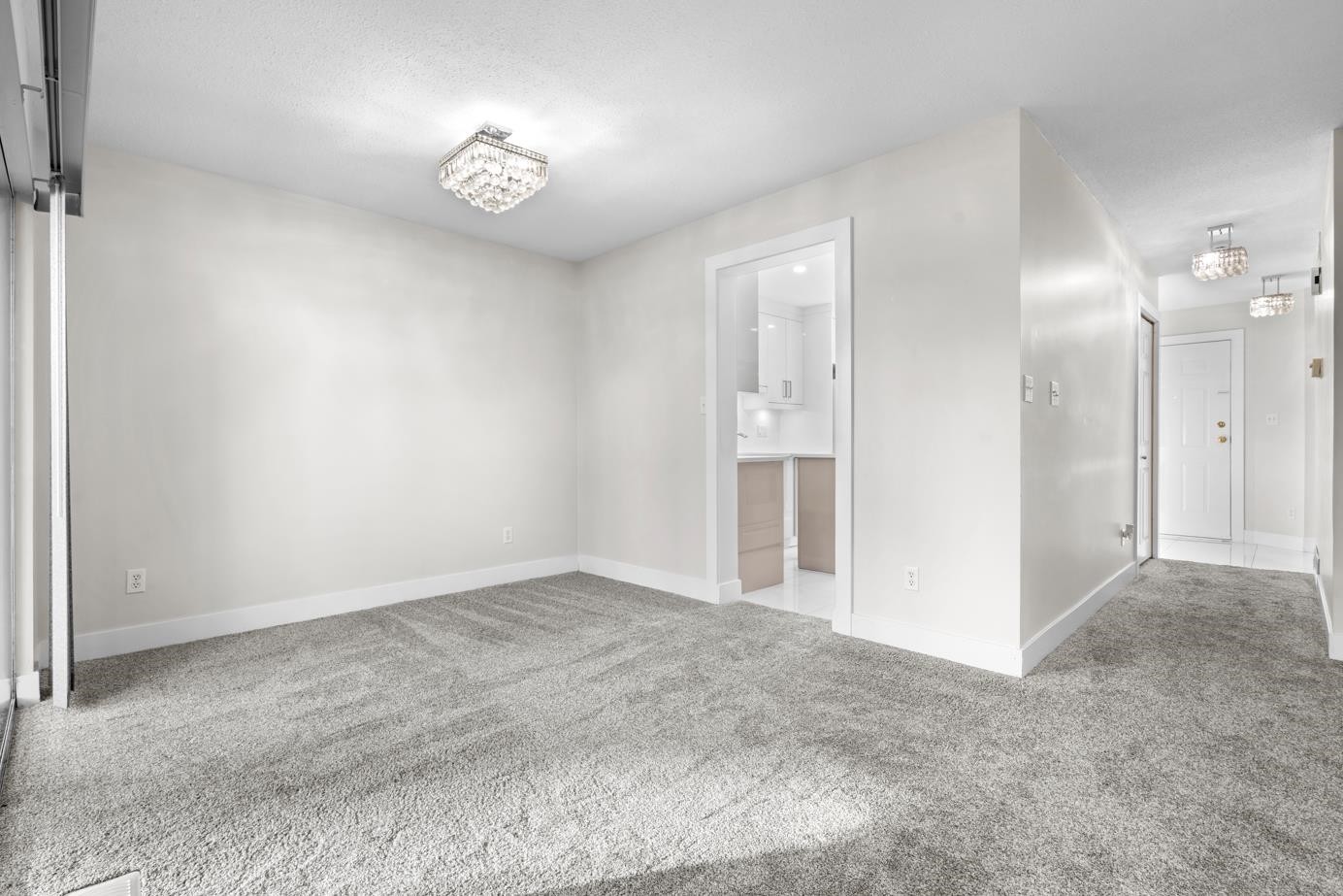 125-8655 King George Boulevard, Surrey, BC