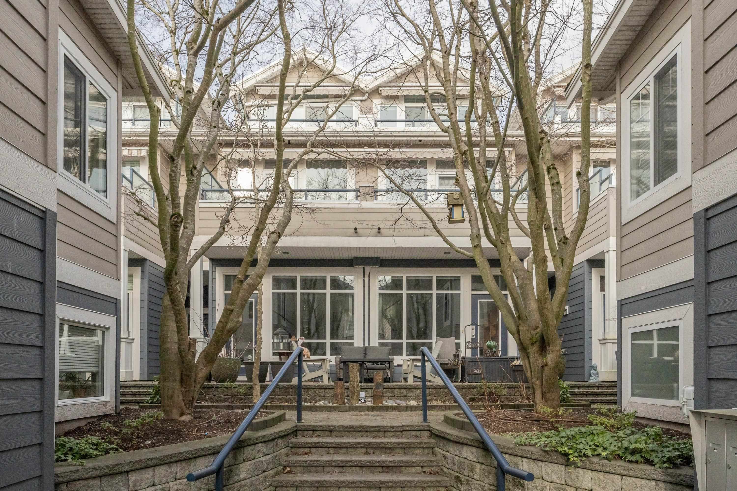 7-15161 Prospect Avenue, White Rock, BC