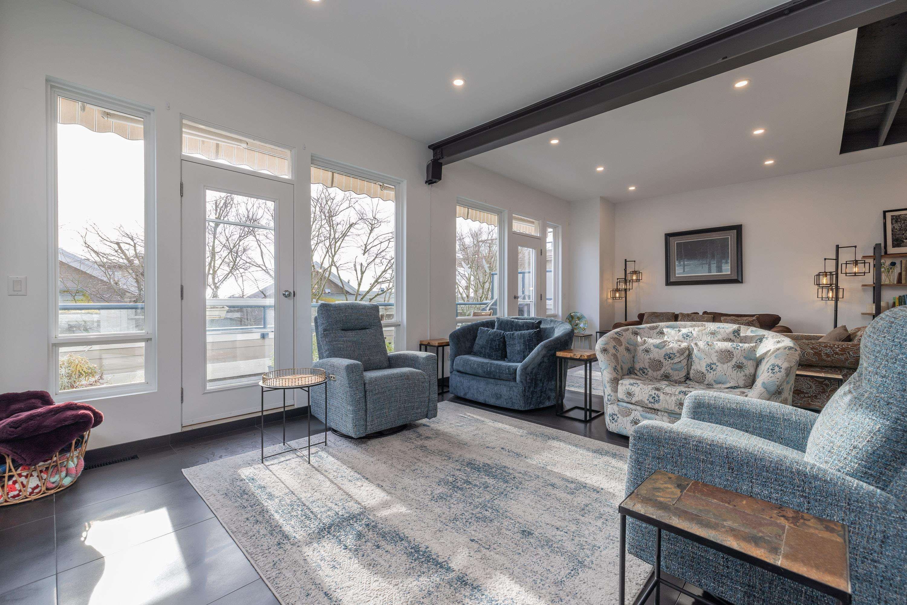 7-15161 Prospect Avenue, White Rock, BC