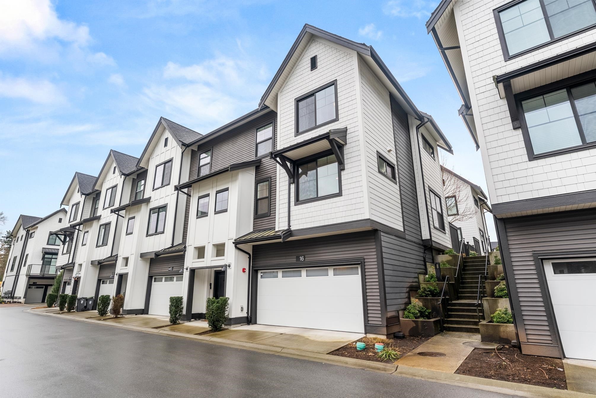 16-7967 197 Street, Langley, BC