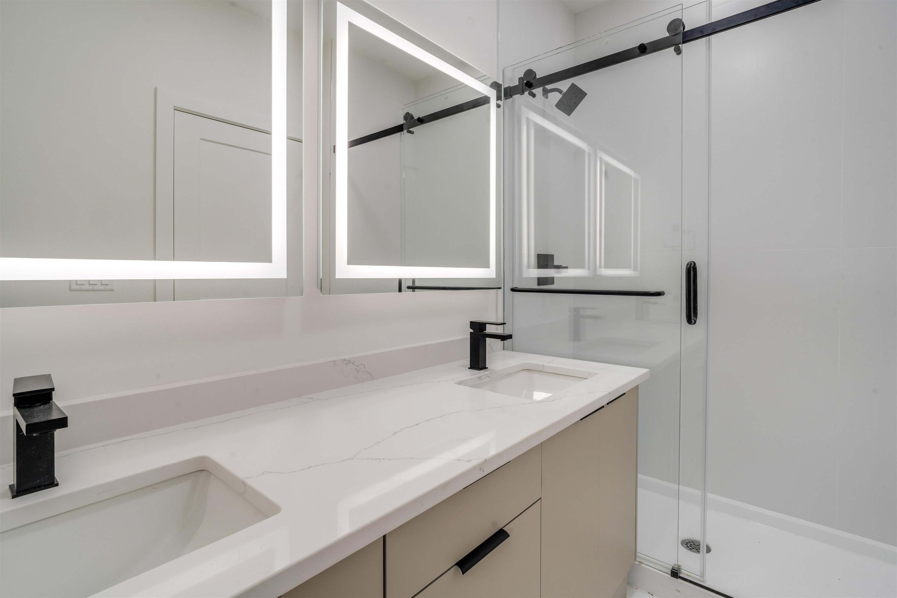 21-8335 115 Street, Delta, BC