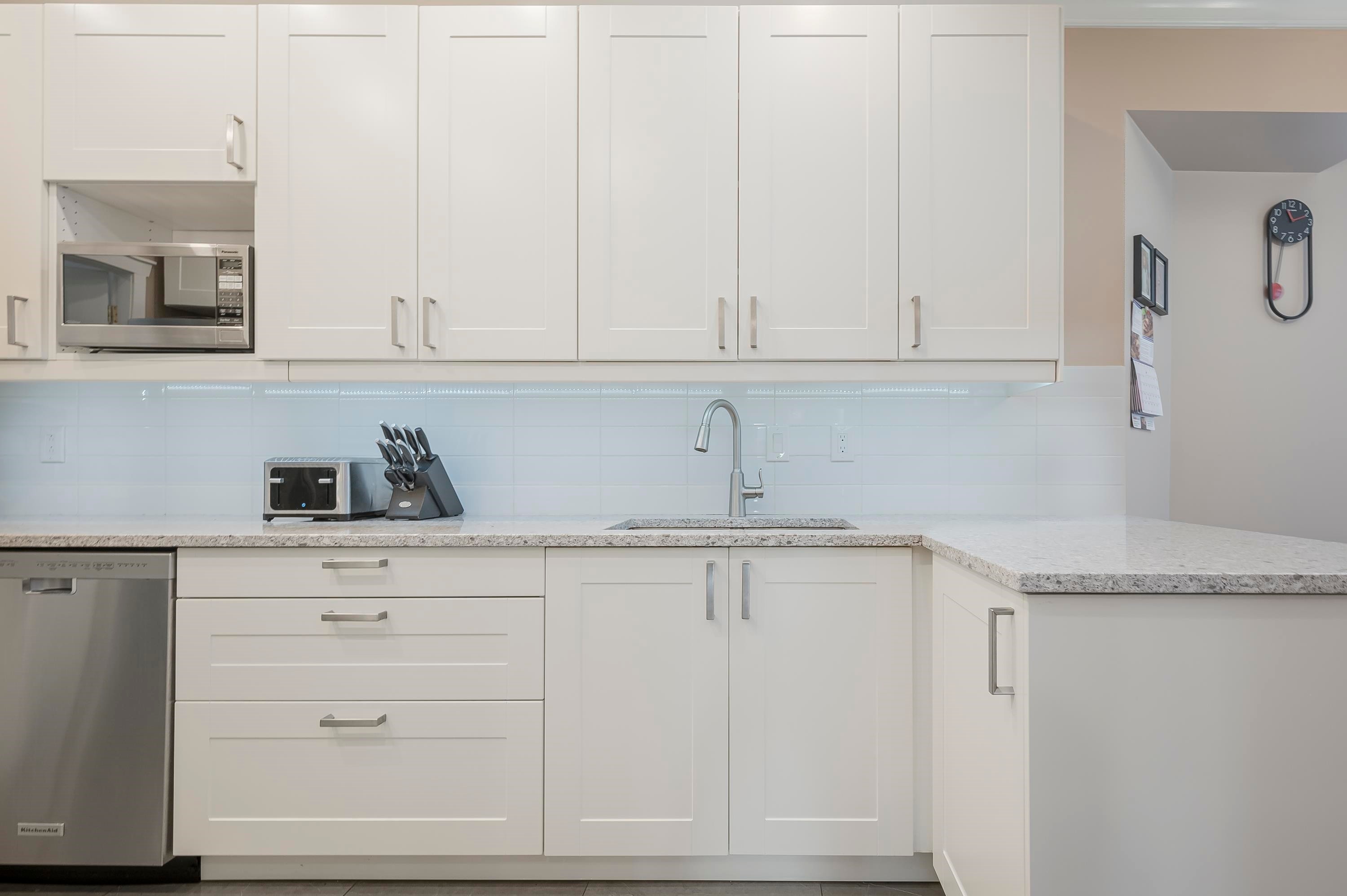 17-10038 150 Street, Surrey, BC