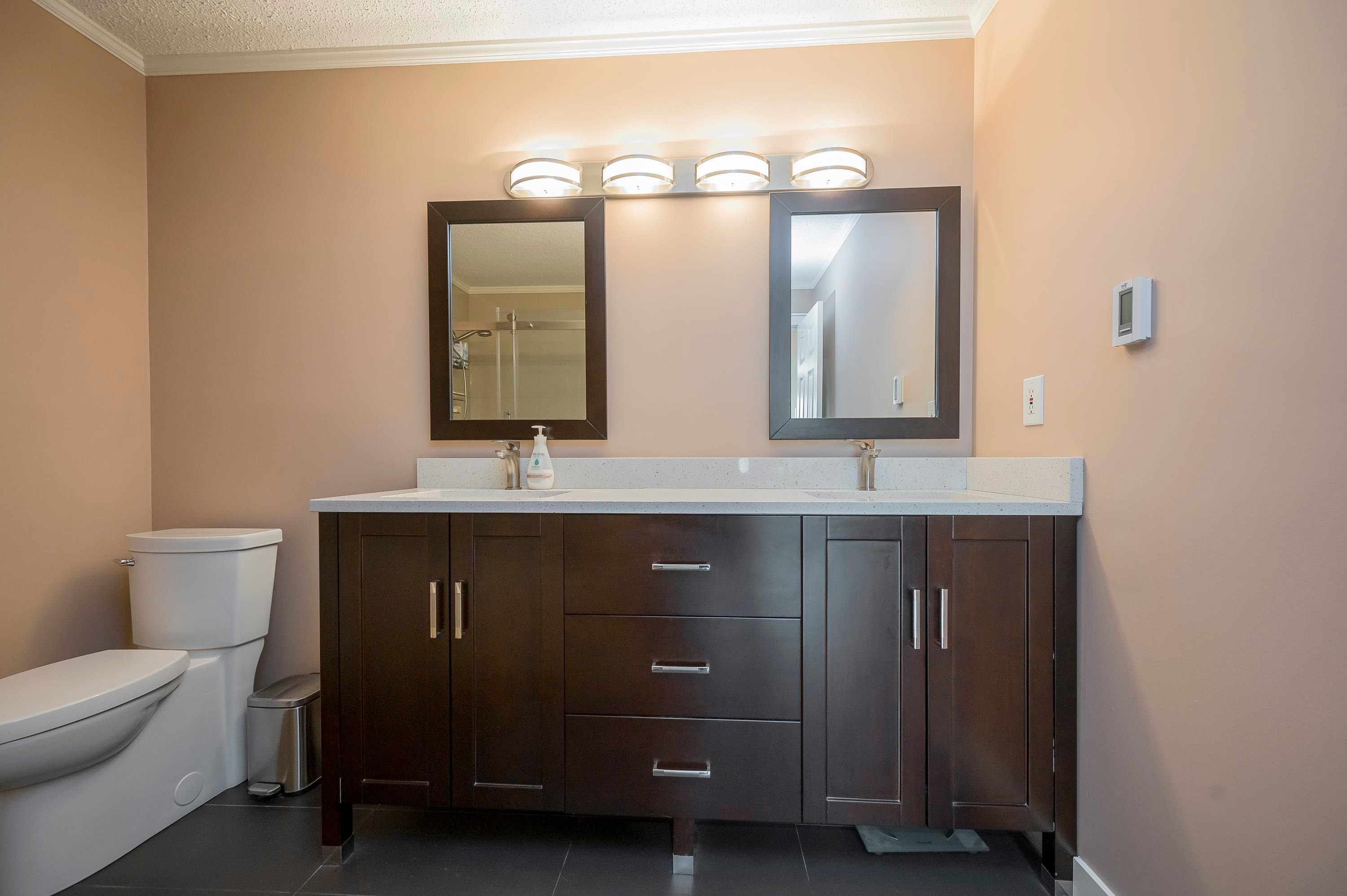 17-10038 150 Street, Surrey, BC