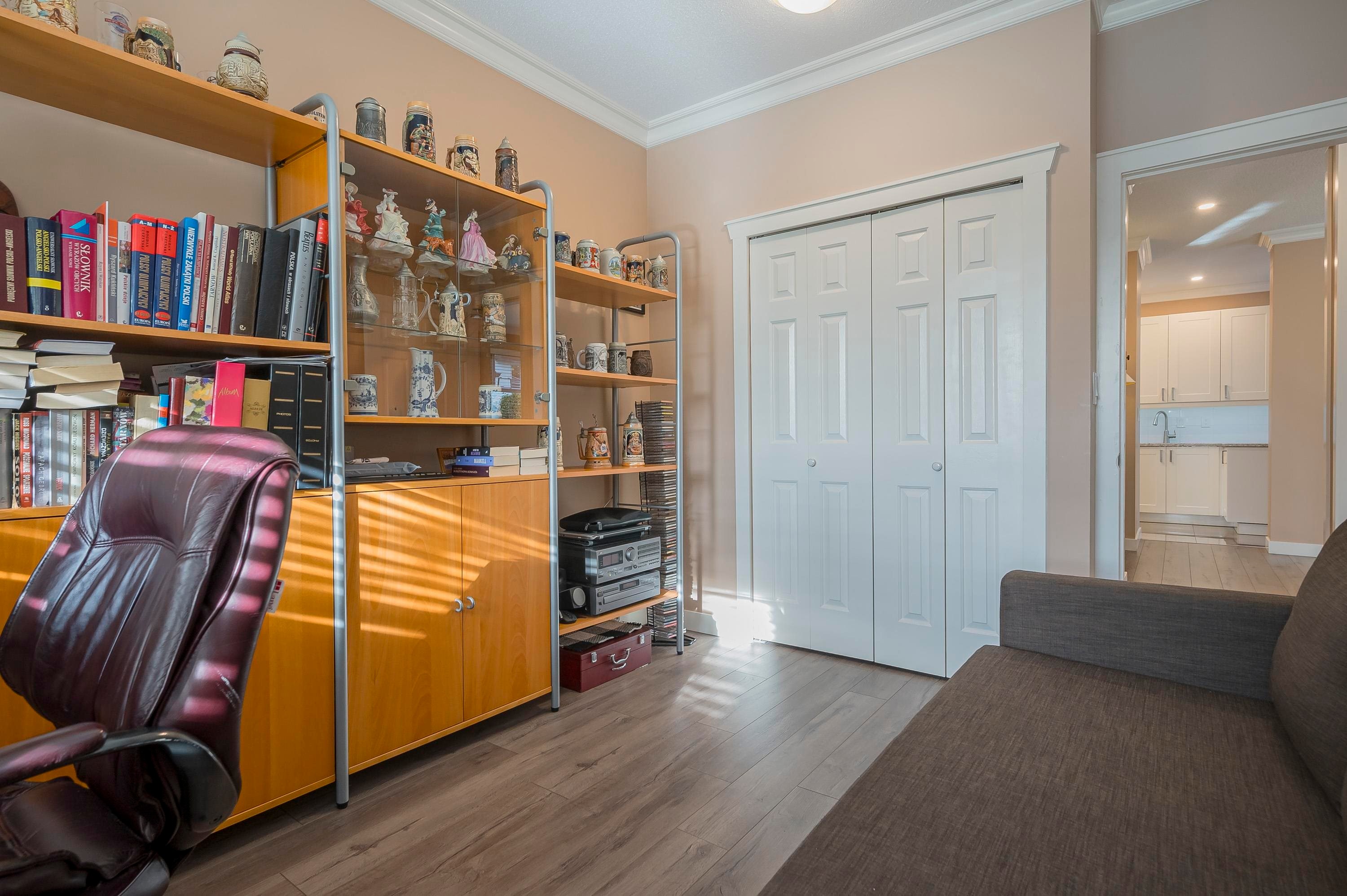 17-10038 150 Street, Surrey, BC