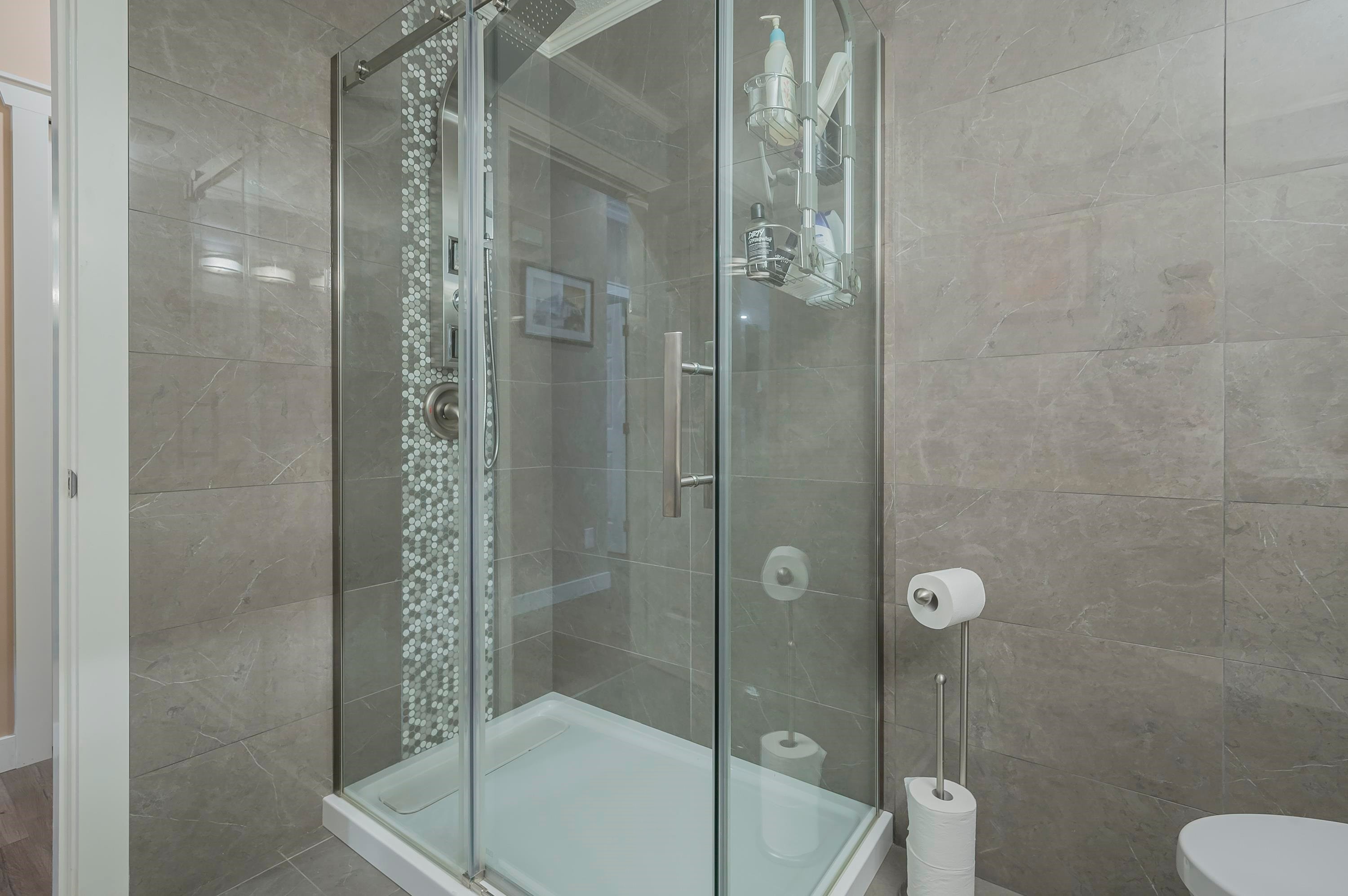 17-10038 150 Street, Surrey, BC