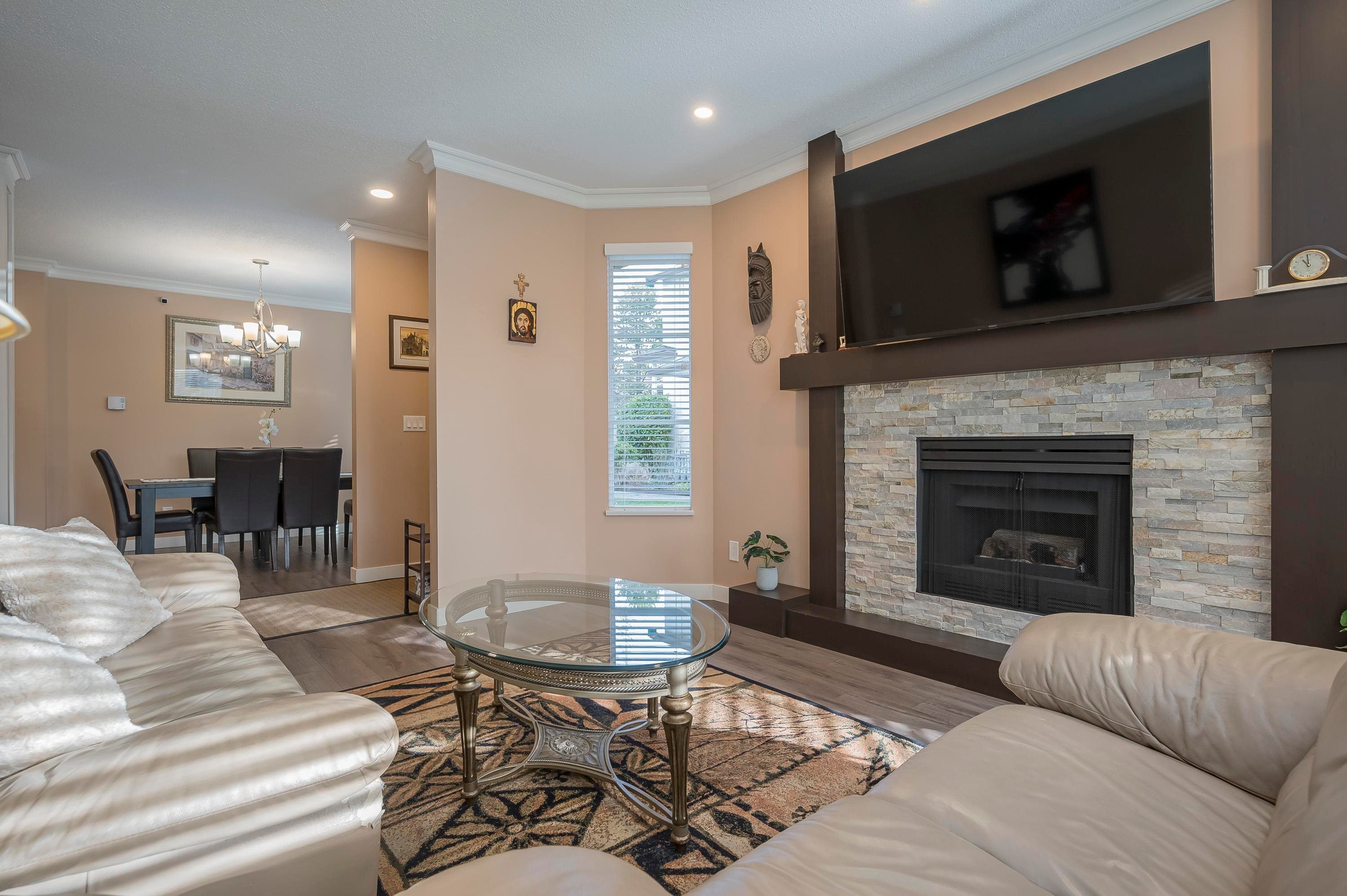 17-10038 150 Street, Surrey, BC