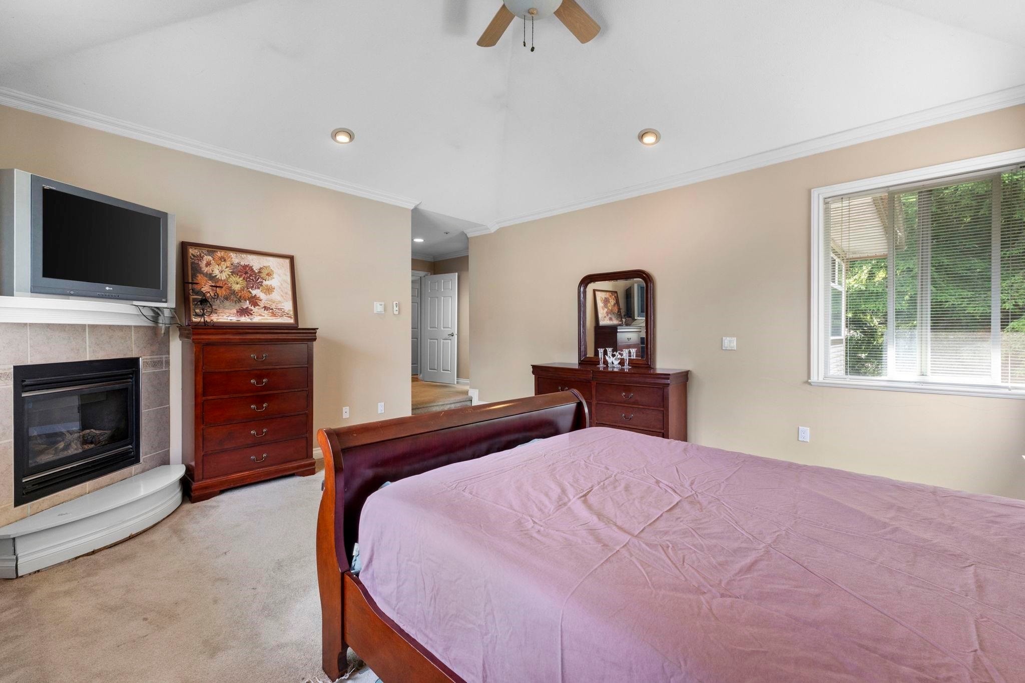 9833 182 Street, Surrey, BC