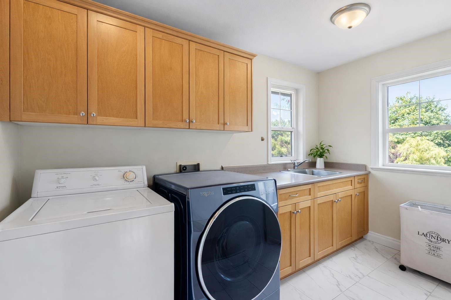 9833 182 Street, Surrey, BC