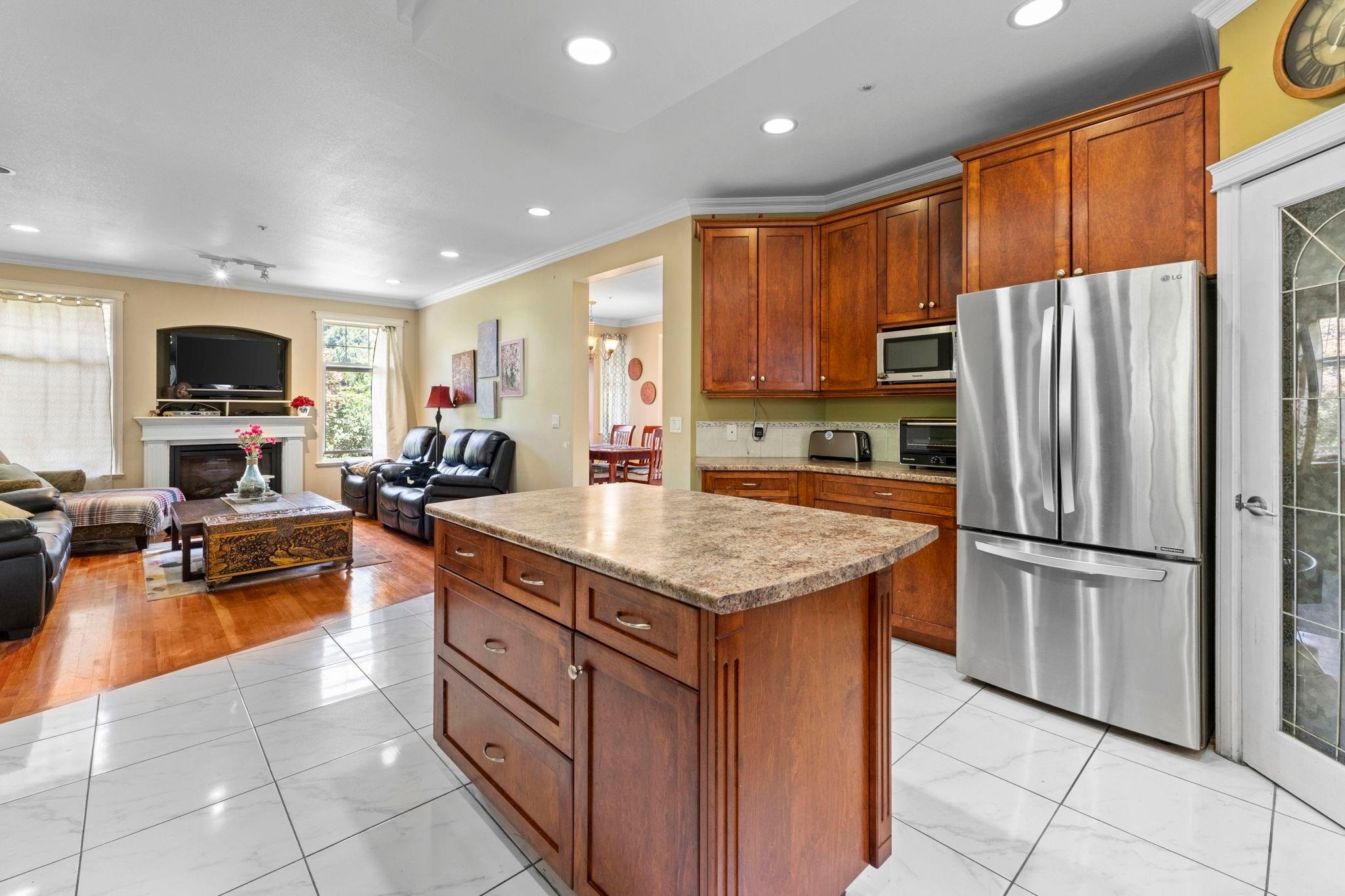 9833 182 Street, Surrey, BC