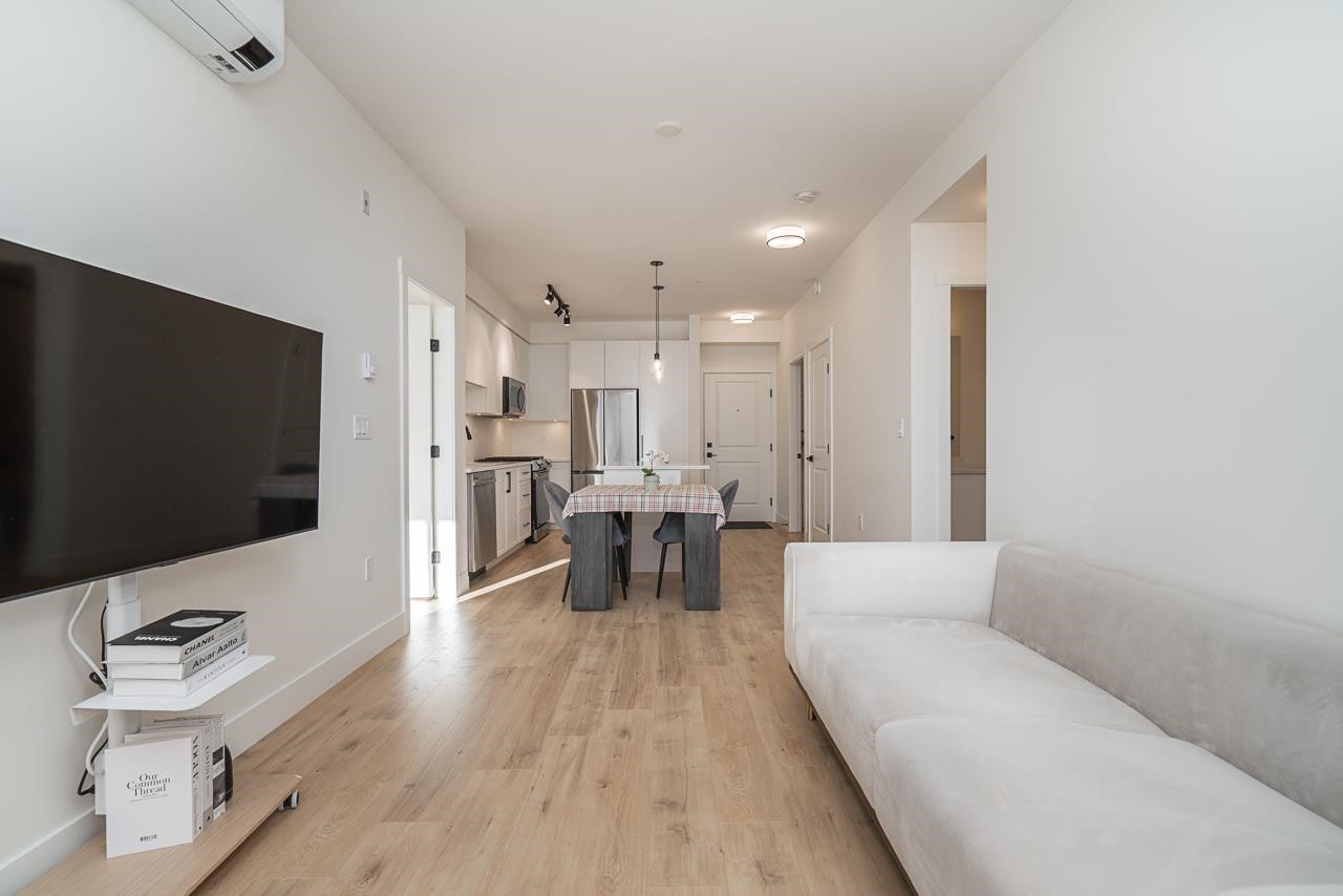 209-7506 199A Street, Langley, BC