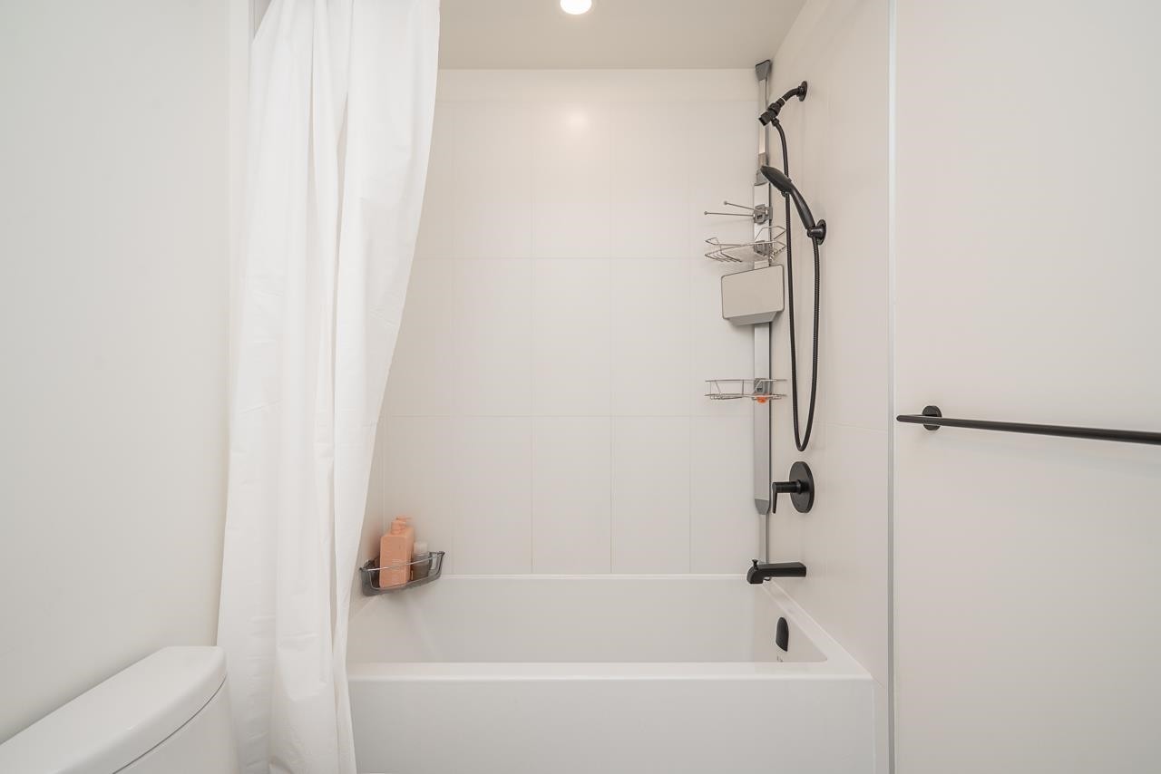 209-7506 199A Street, Langley, BC