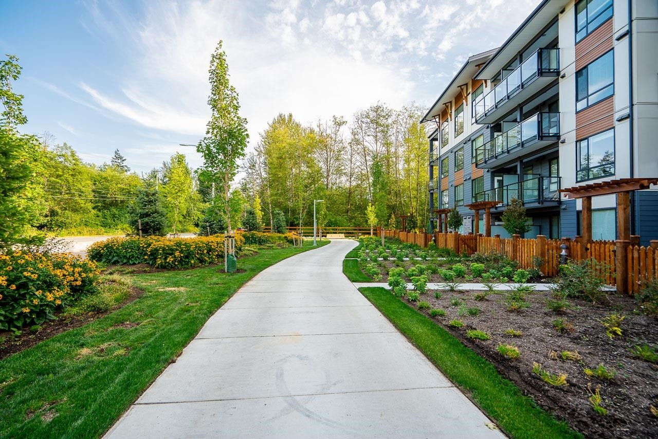 209-7506 199A Street, Langley, BC