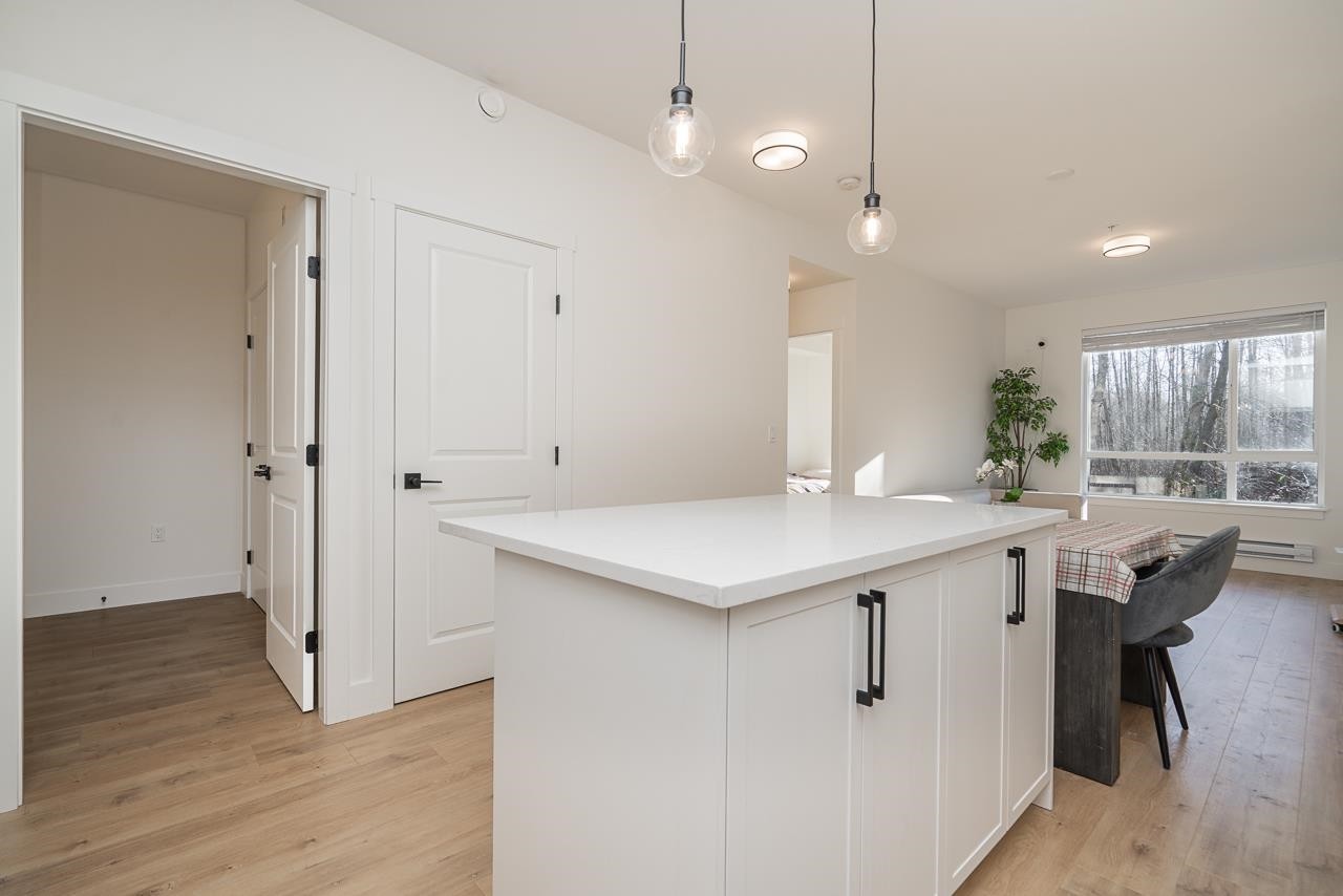 209-7506 199A Street, Langley, BC