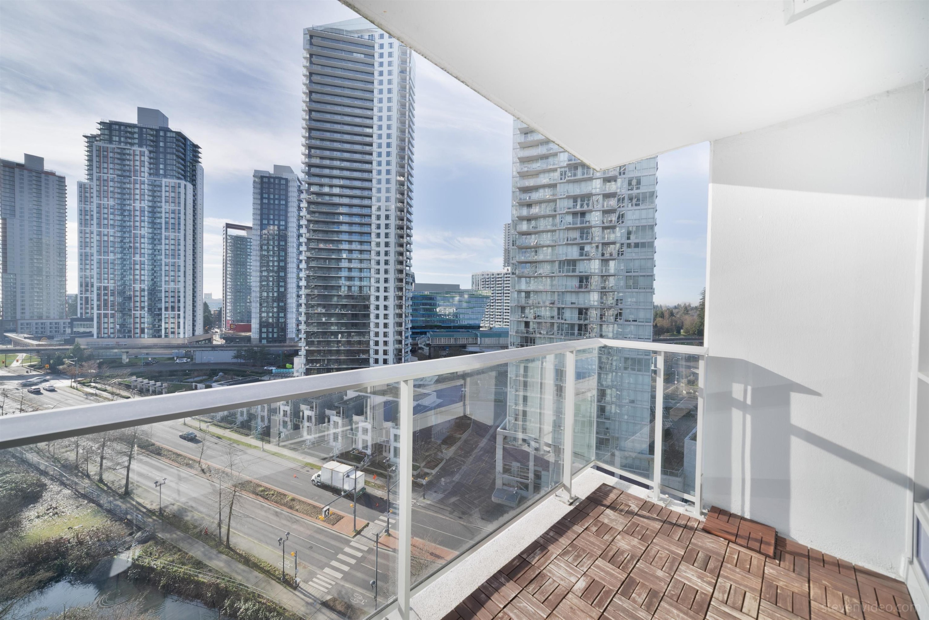 1605-13696 100 Avenue, Surrey, BC