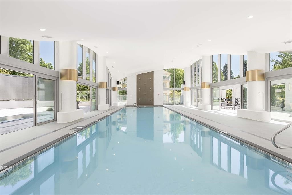 1410-13768 100 Avenue, Surrey, BC