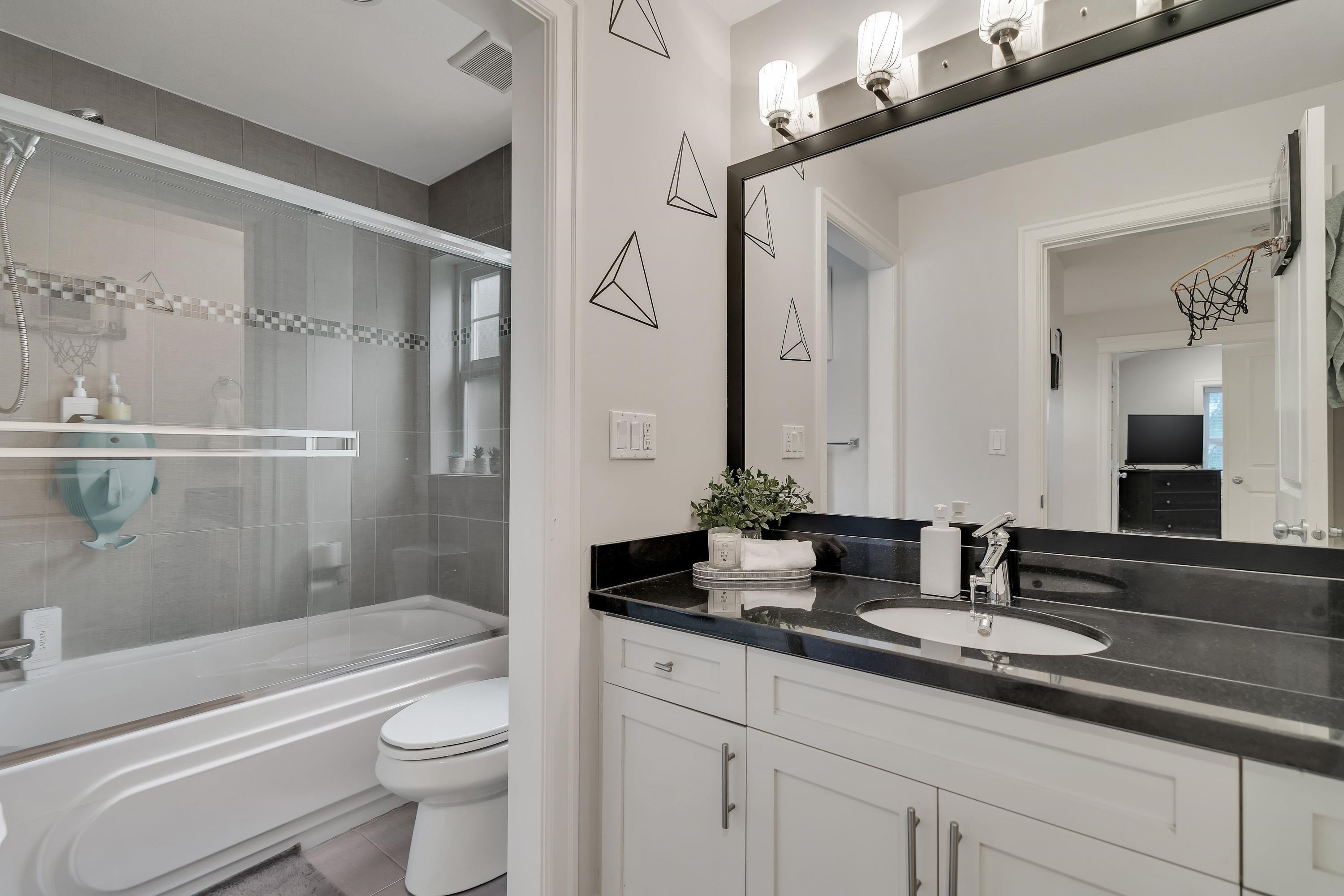 15083 58A Avenue, Surrey, BC