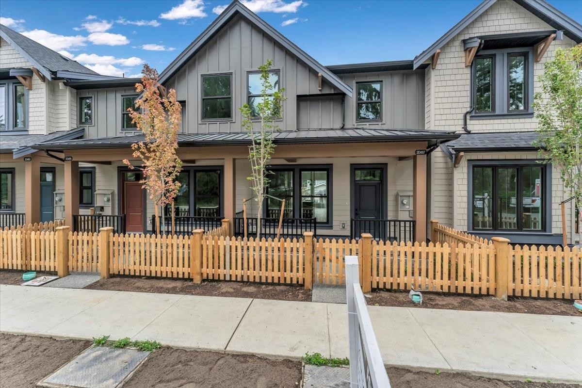 20487 74B Avenue, Langley, BC