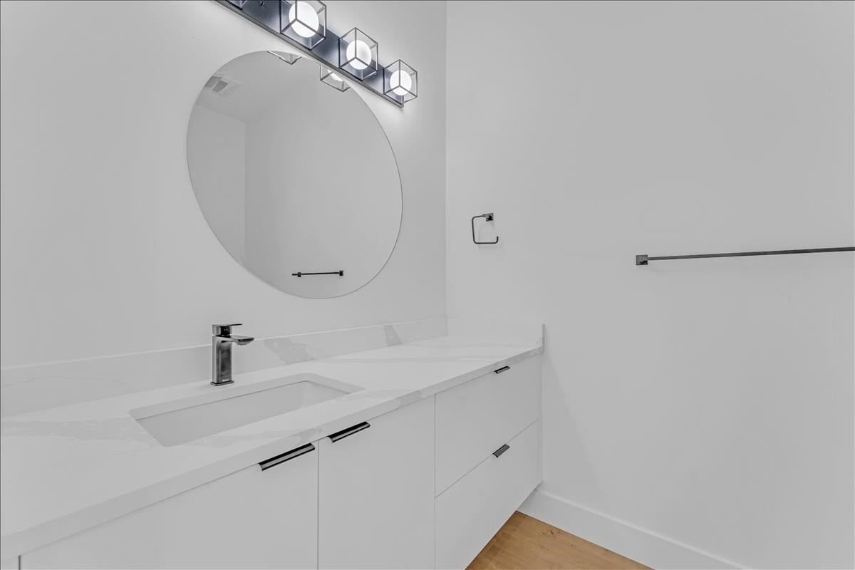 20487 74B Avenue, Langley, BC